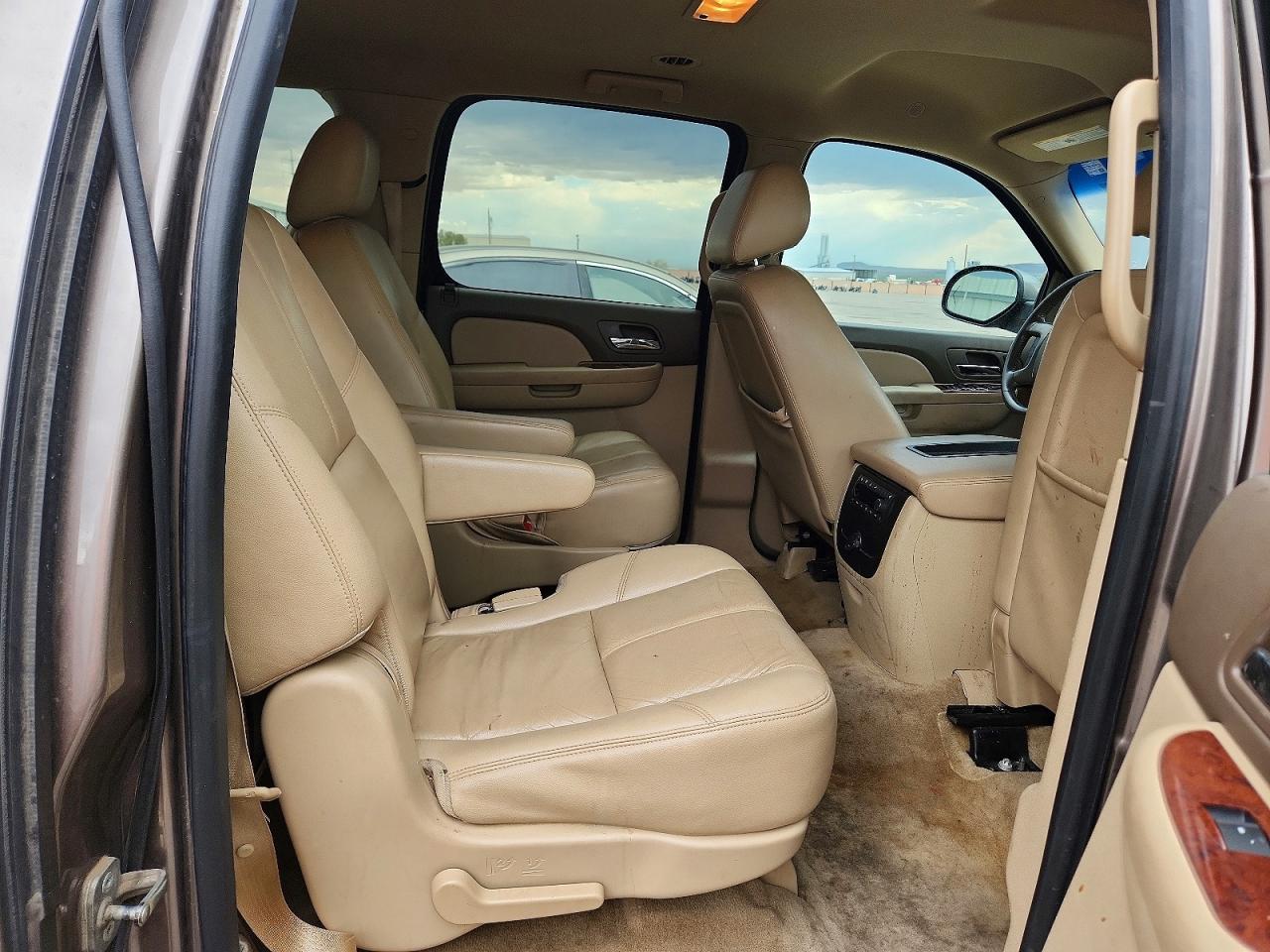 2014 Chevrolet Suburban C1500 Lt Brown vin: 1GNSCJE08ER241815