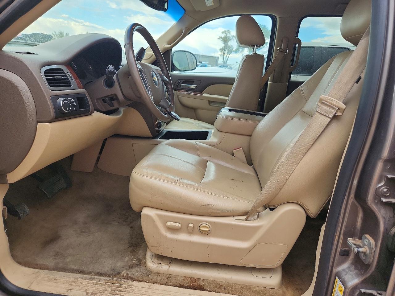 2014 Chevrolet Suburban C1500 Lt Brown vin: 1GNSCJE08ER241815