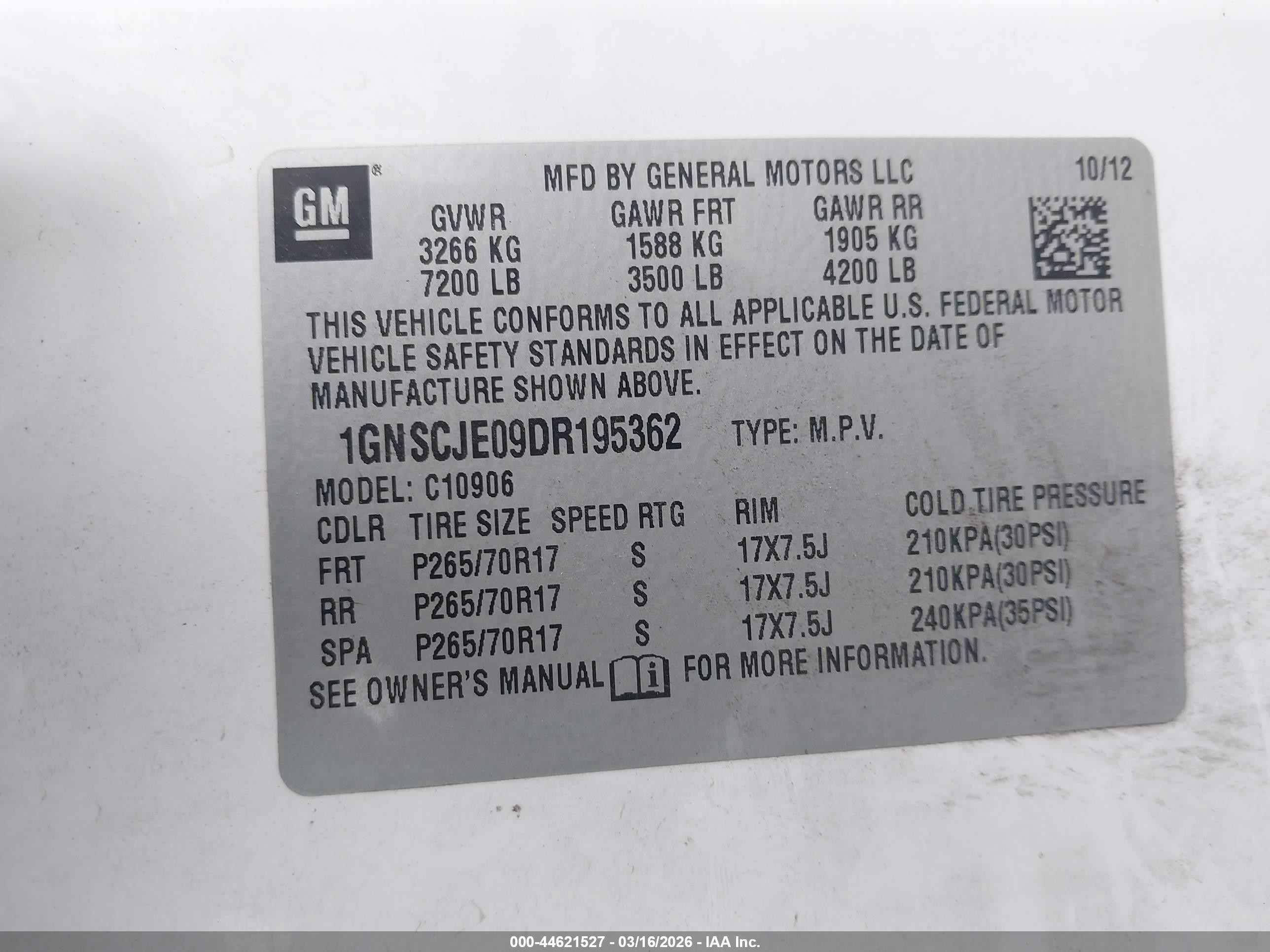 2013 Chevrolet Suburban 1500 Lt White vin: 1GNSCJE09DR195362