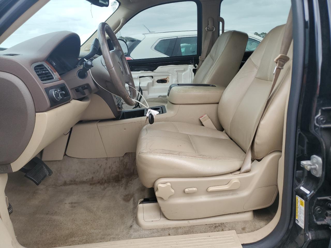 2014 Chevrolet Suburban C1500 Lt Black vin: 1GNSCJE09ER132165