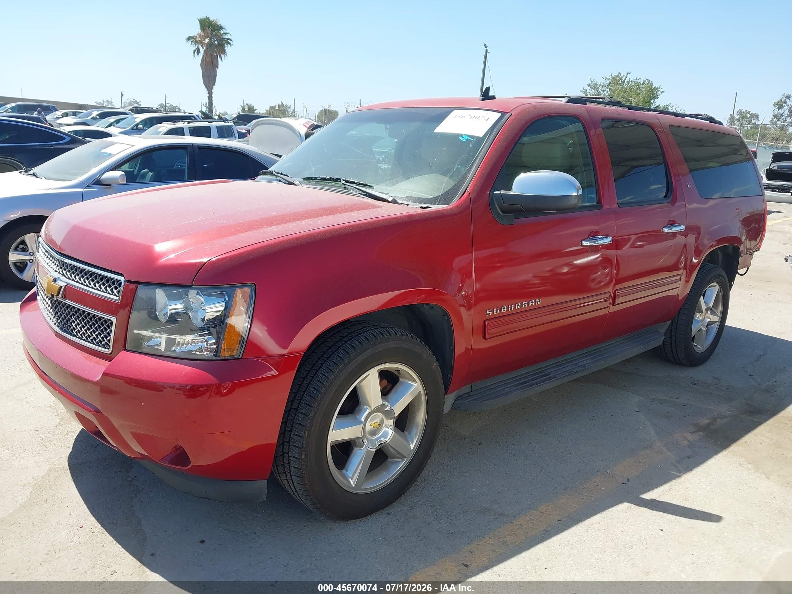 2014 Chevrolet Suburban Lt Красный vin: 1GNSCJE09ER158023