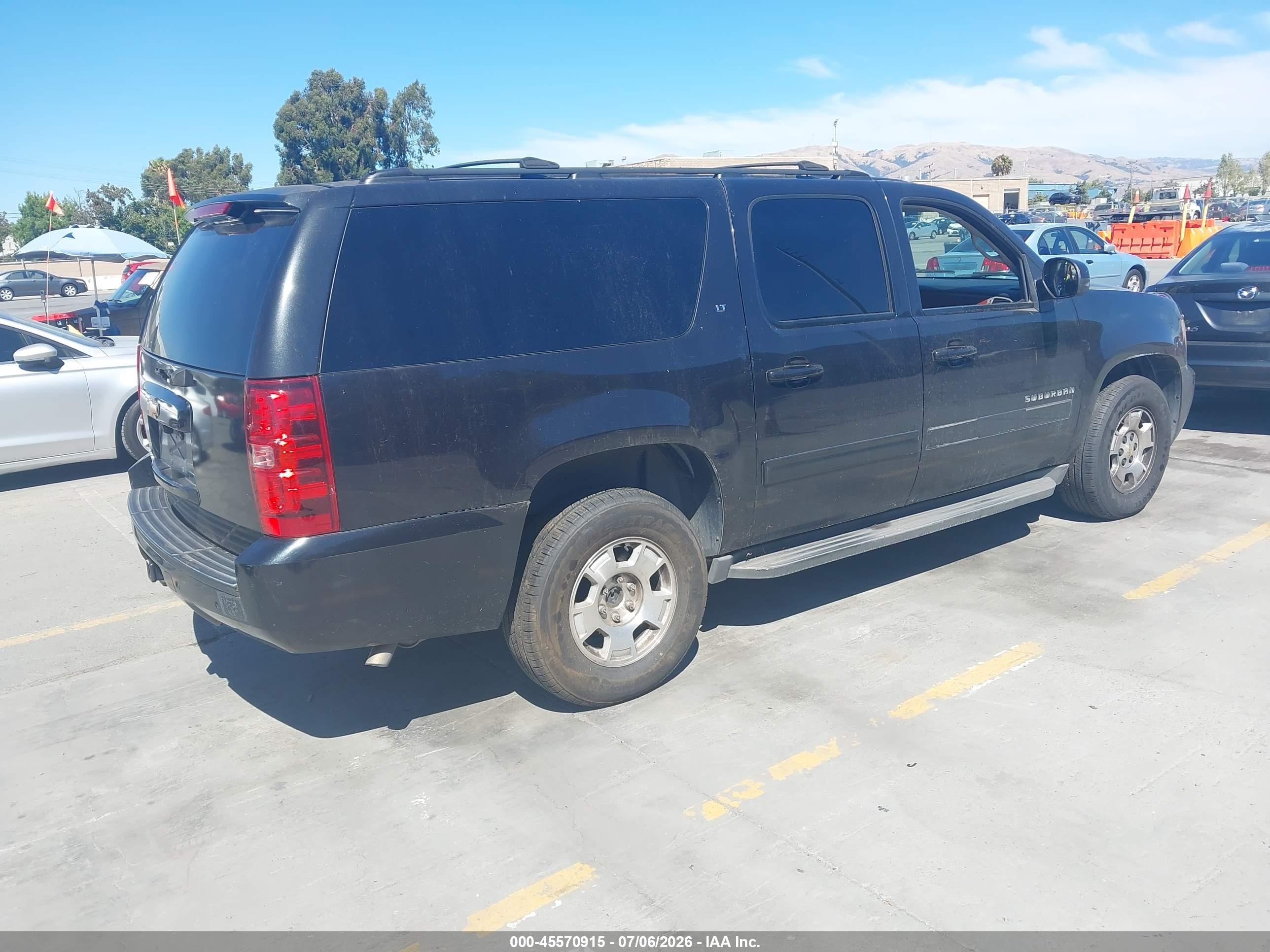 2013 Chevrolet Suburban 1500 Lt Black vin: 1GNSCJE0XDR128222