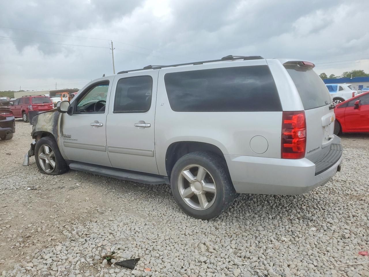 2014 Chevrolet Suburban C1500 Lt Silver vin: 1GNSCJE0XER164543