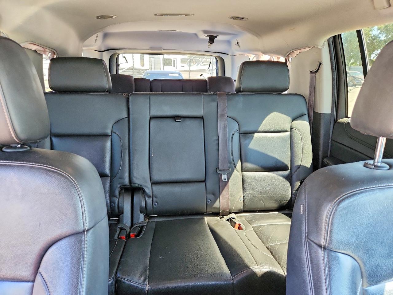 2015 Chevrolet Suburban C1500 Lt Gray vin: 1GNSCJKC0FR227066