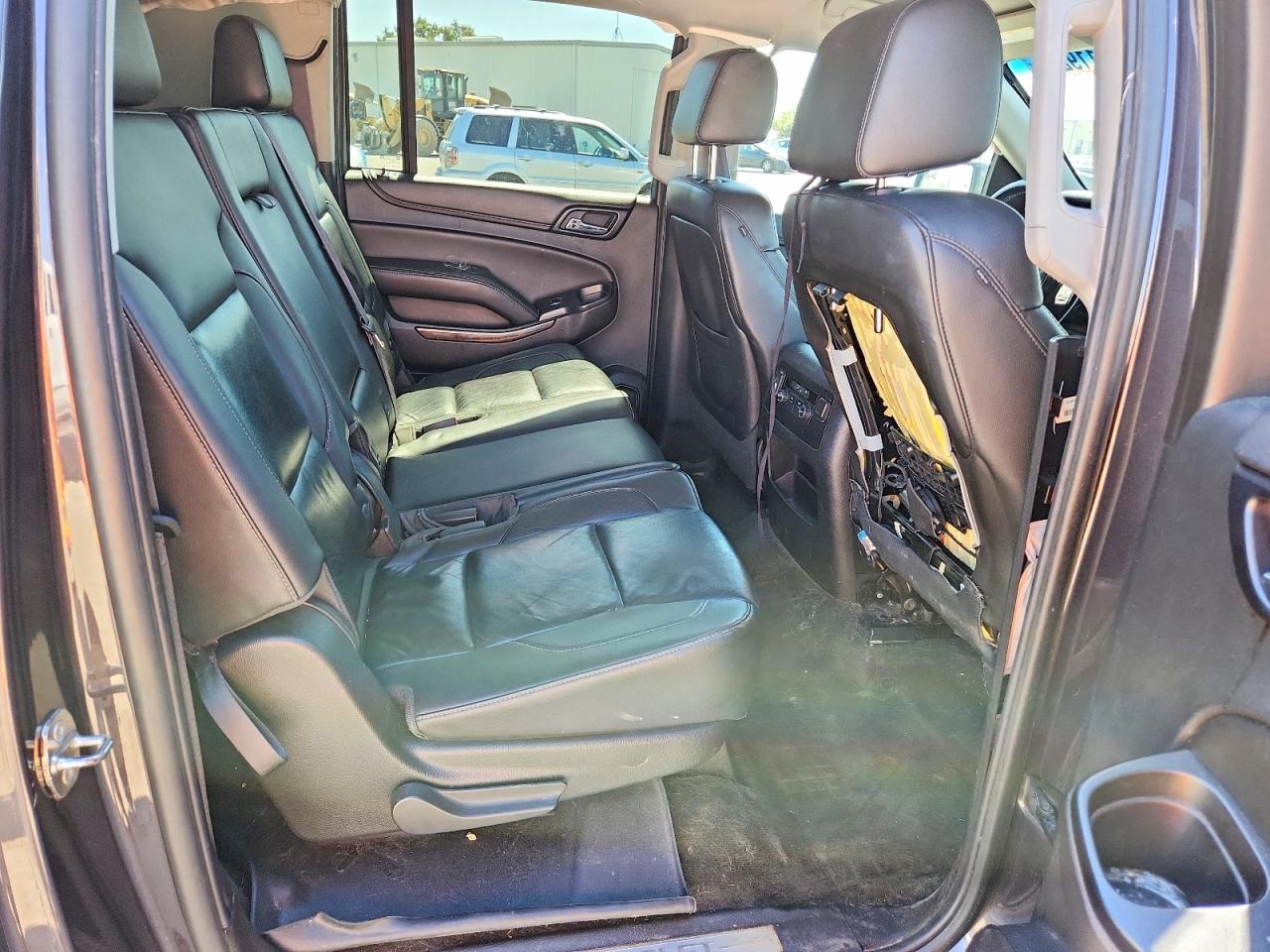 2015 Chevrolet Suburban C1500 Lt Gray vin: 1GNSCJKC0FR227066