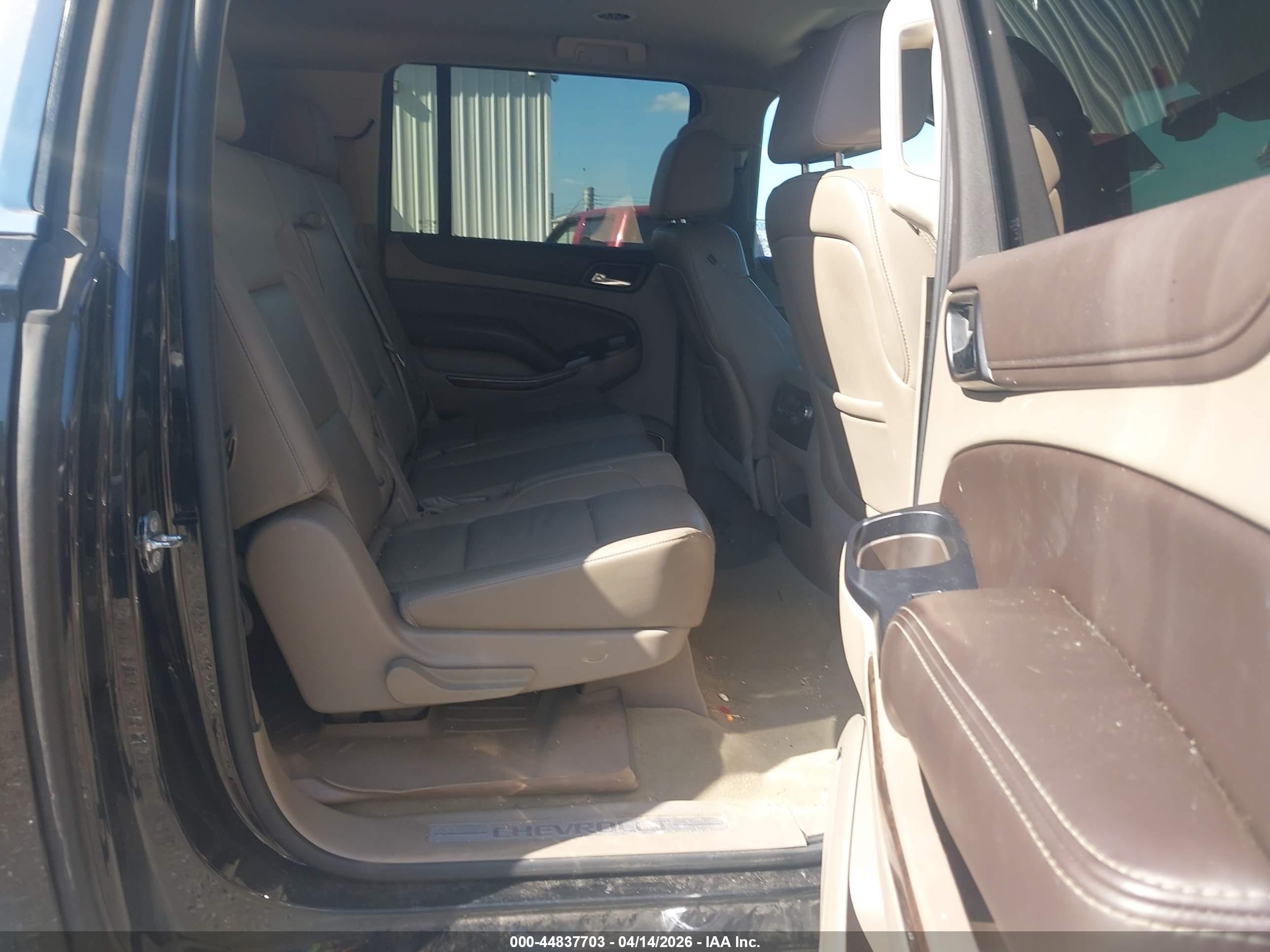 2015 Chevrolet Suburban 1500 Lt Black vin: 1GNSCJKC0FR556866