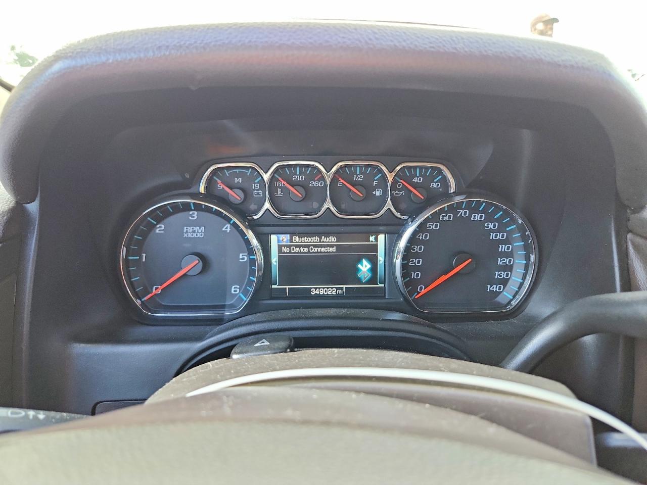 2015 Chevrolet Suburban C1500 Lt Черный vin: 1GNSCJKC0FR602468