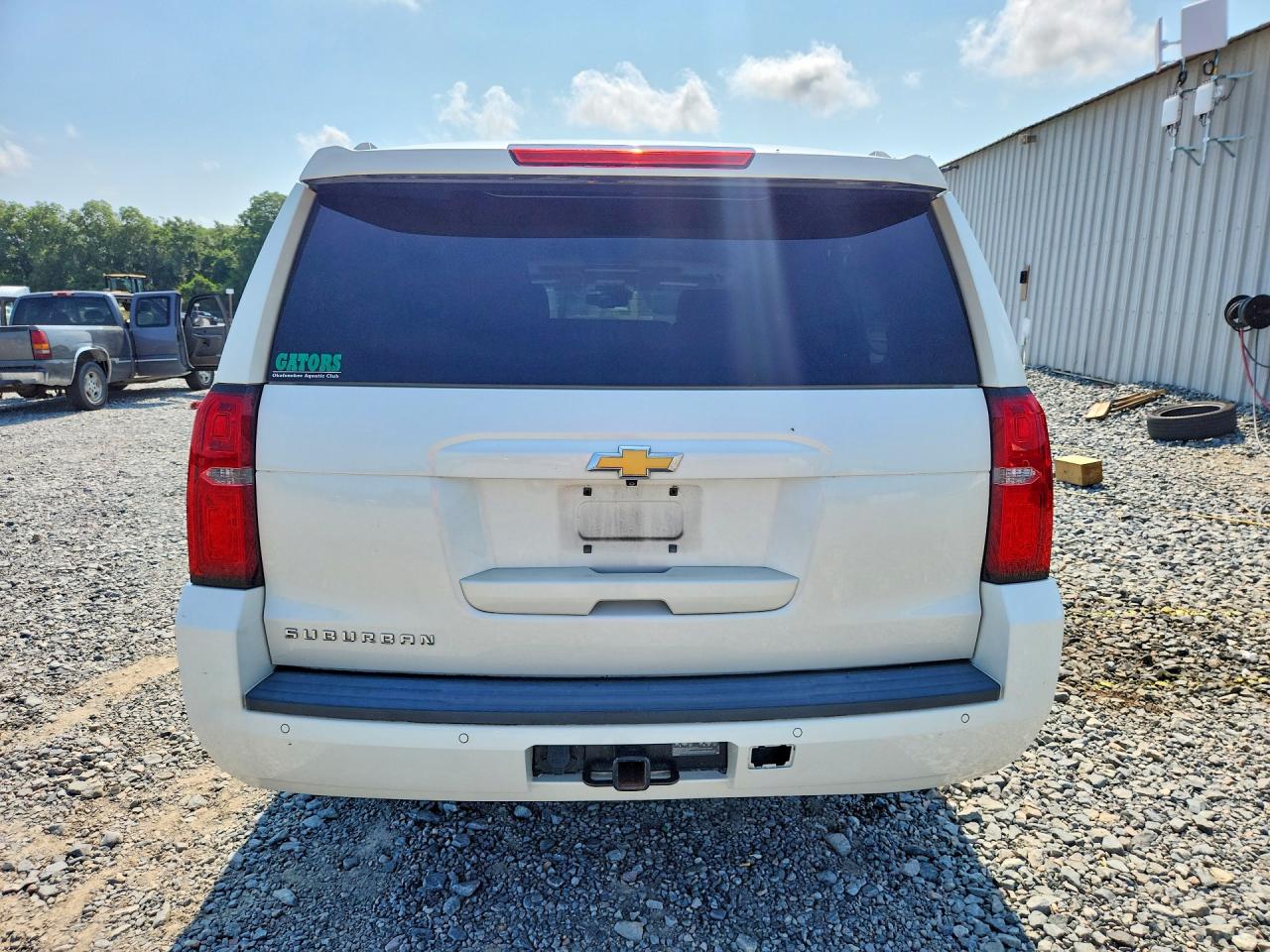 2015 Chevrolet Suburban C1500 Lt White vin: 1GNSCJKC1FR553278