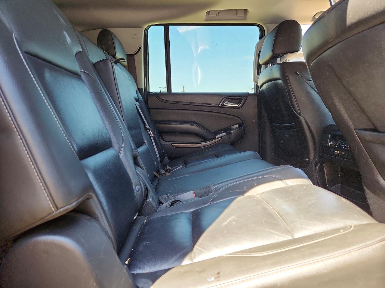 2015 Chevrolet Suburban C1500 Lt Black vin: 1GNSCJKC2FR309543