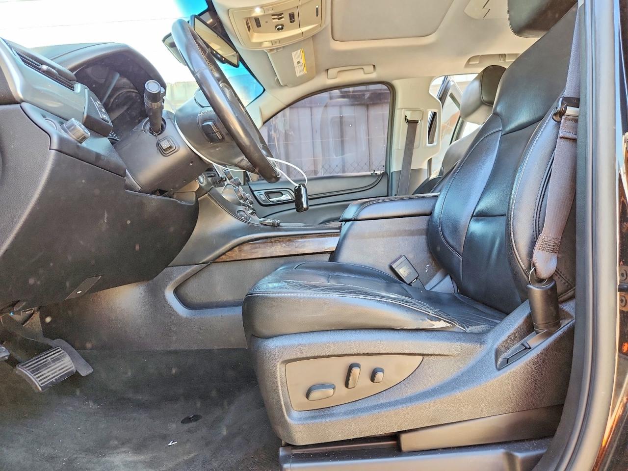 2015 Chevrolet Suburban C1500 Lt Black vin: 1GNSCJKC2FR309543