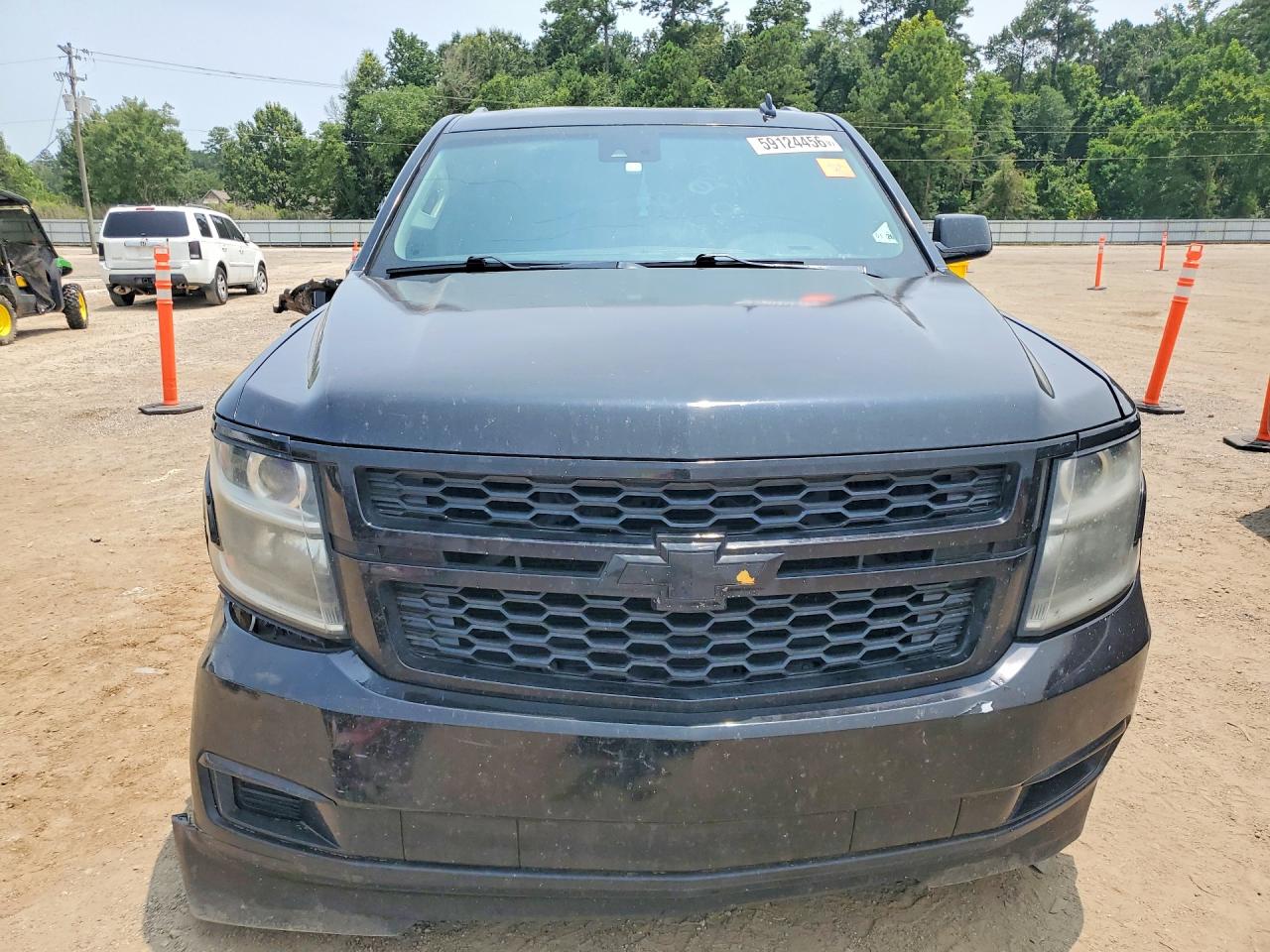 2015 Chevrolet Suburban C1500 Lt Черный vin: 1GNSCJKC3FR277427