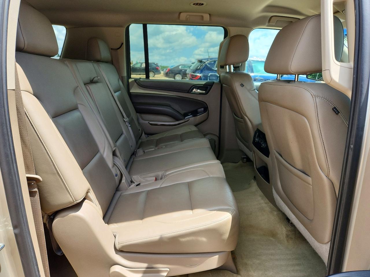 2015 Chevrolet Suburban C1500 Lt Gold vin: 1GNSCJKC4FR578269