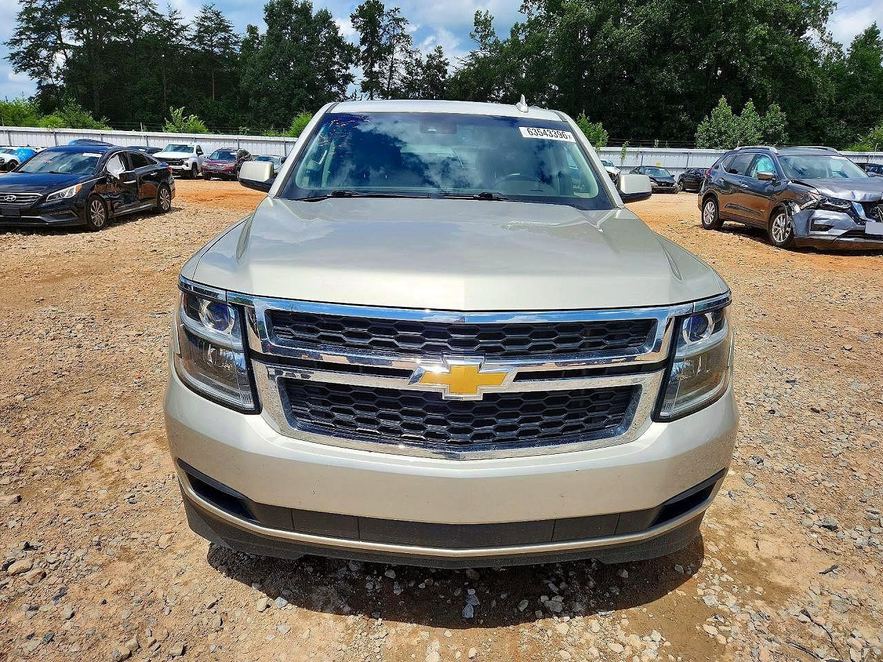 2015 Chevrolet Suburban C1500 Lt Gold vin: 1GNSCJKC4FR578269