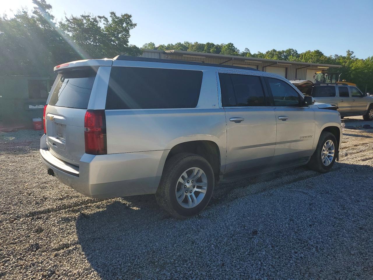 2015 Chevrolet Suburban C1500 Lt Gray vin: 1GNSCJKC4FR702430