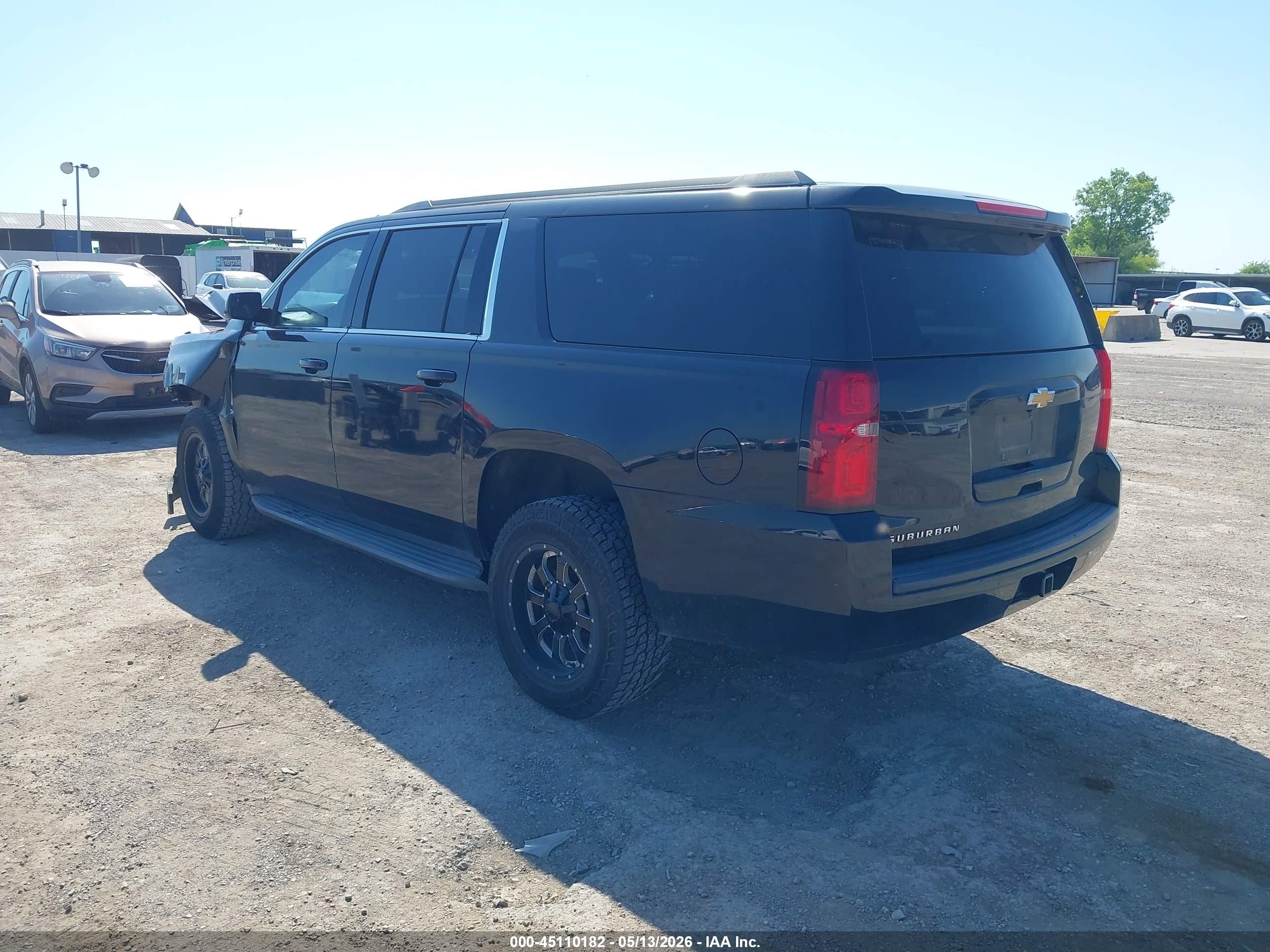 2015 Chevrolet Suburban 1500 Lt Черный vin: 1GNSCJKC5FR297985