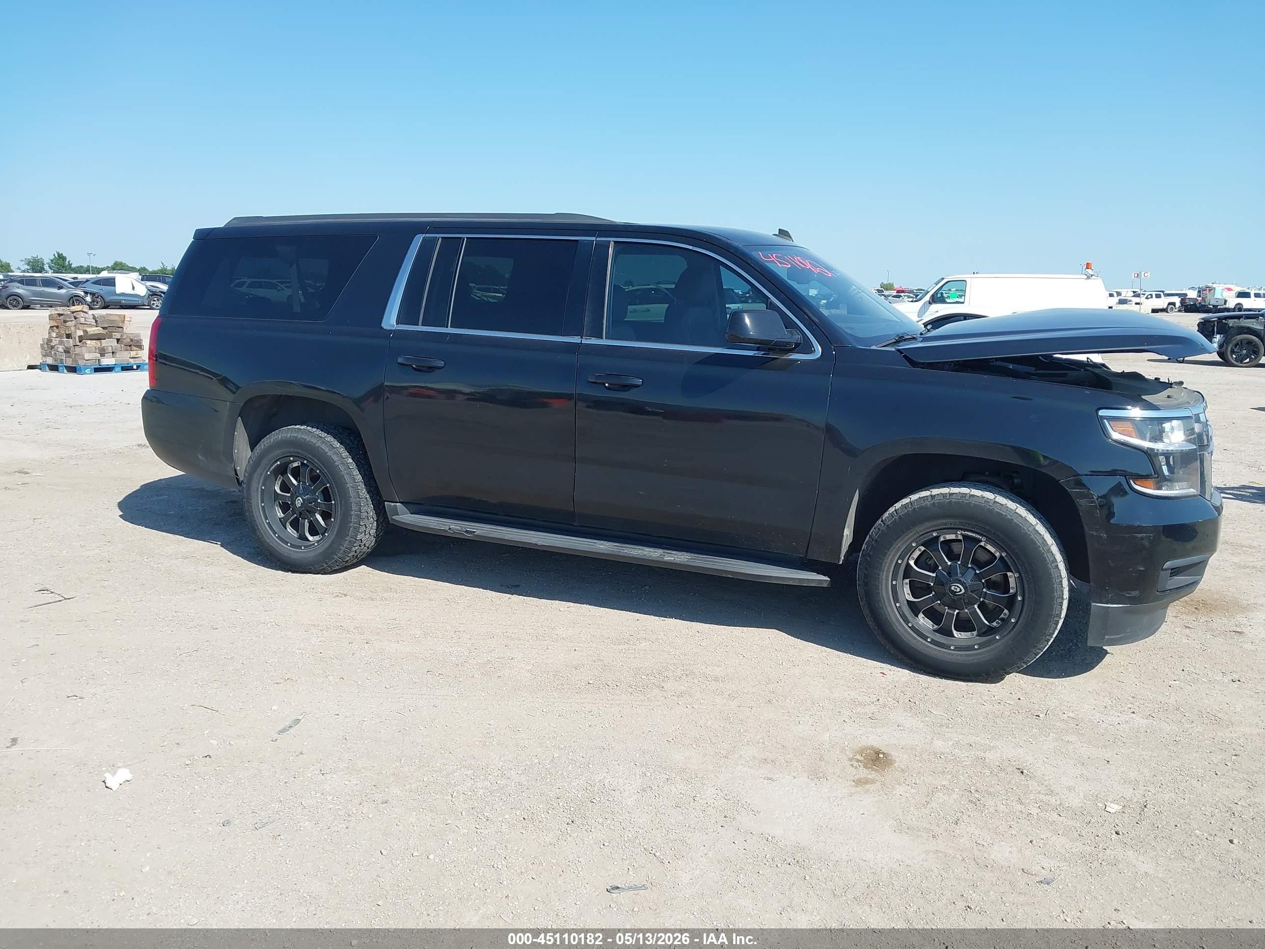 2015 Chevrolet Suburban 1500 Lt Черный vin: 1GNSCJKC5FR297985