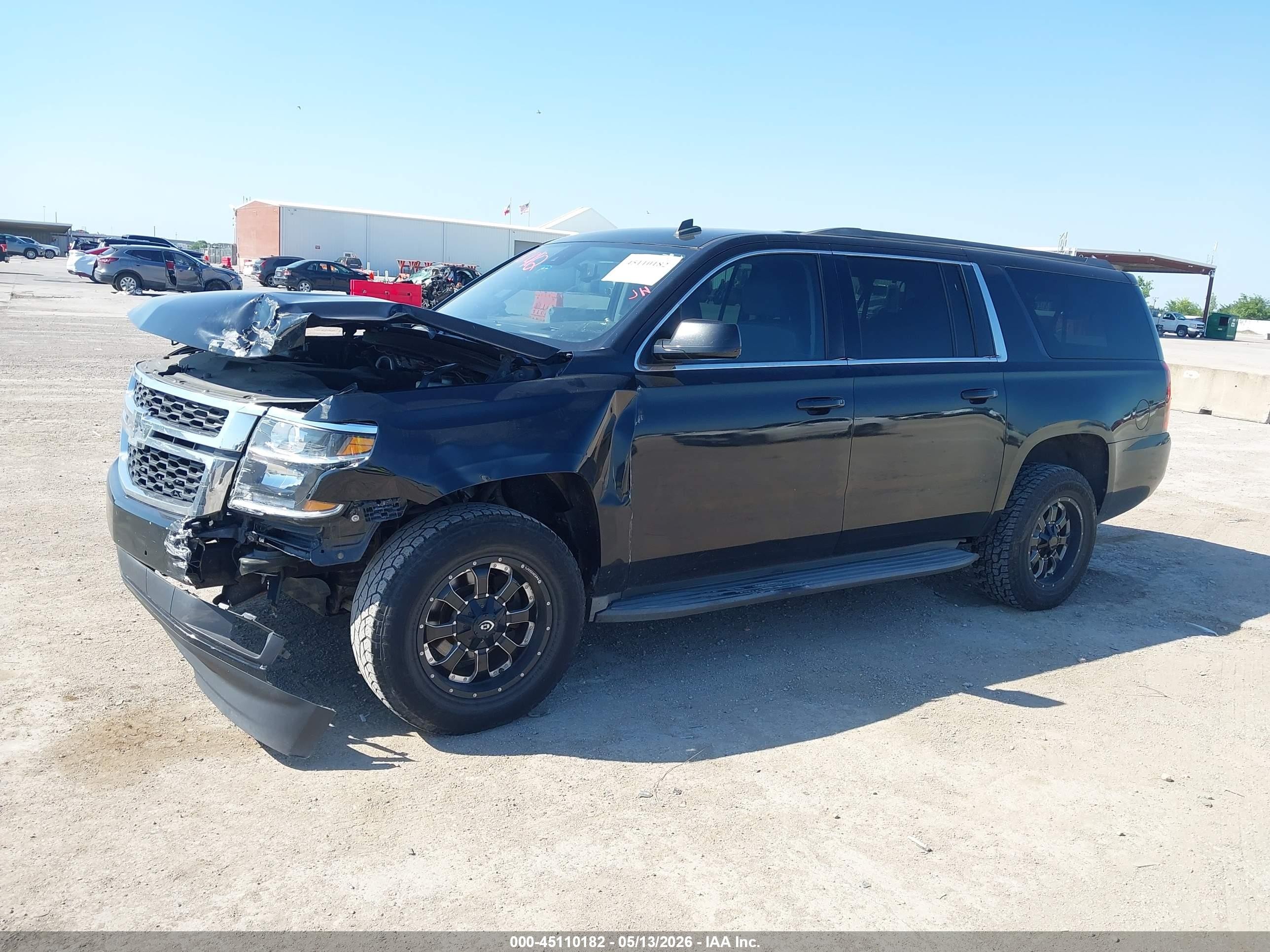 2015 Chevrolet Suburban 1500 Lt Черный vin: 1GNSCJKC5FR297985