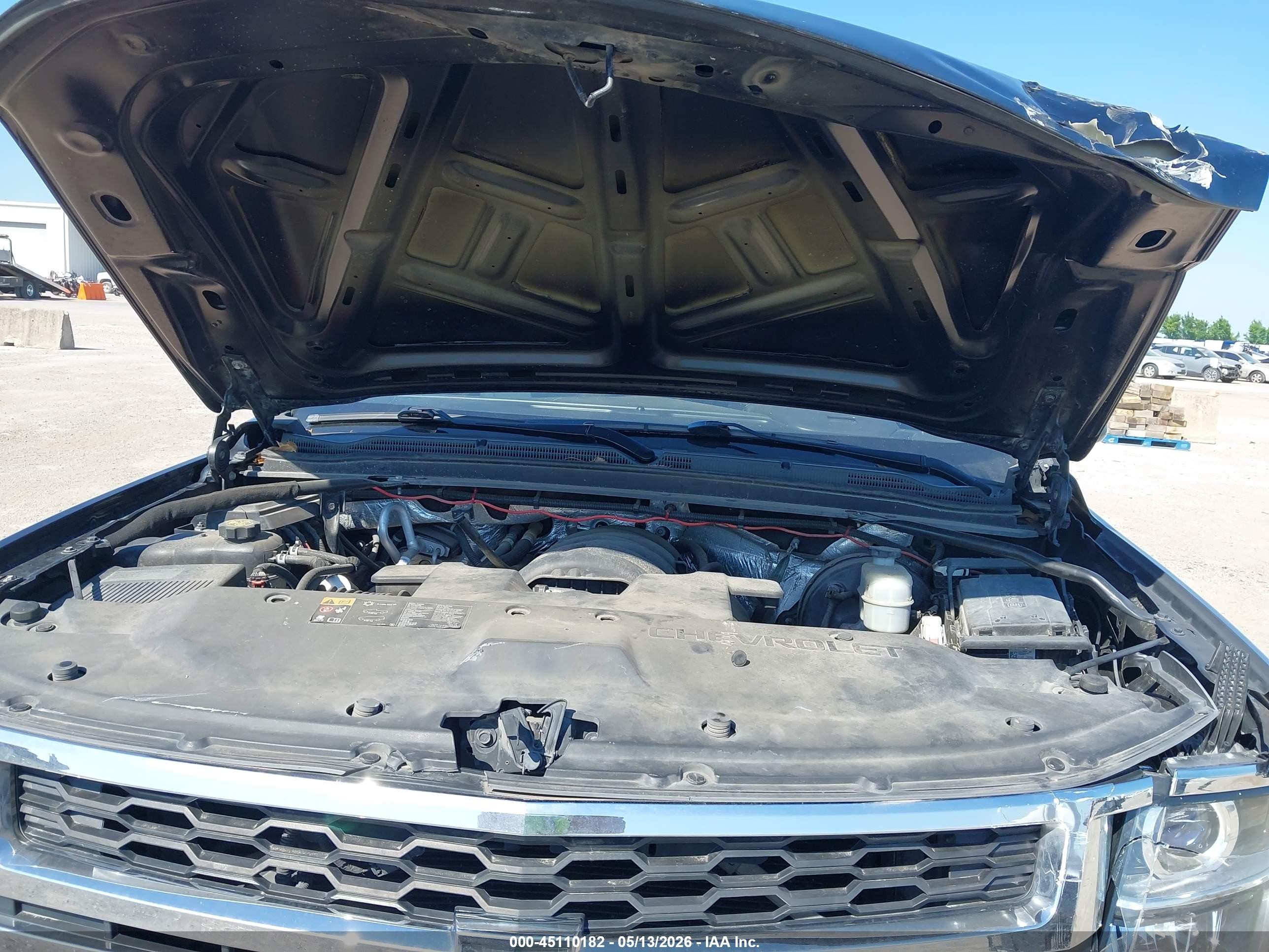 2015 Chevrolet Suburban 1500 Lt Черный vin: 1GNSCJKC5FR297985