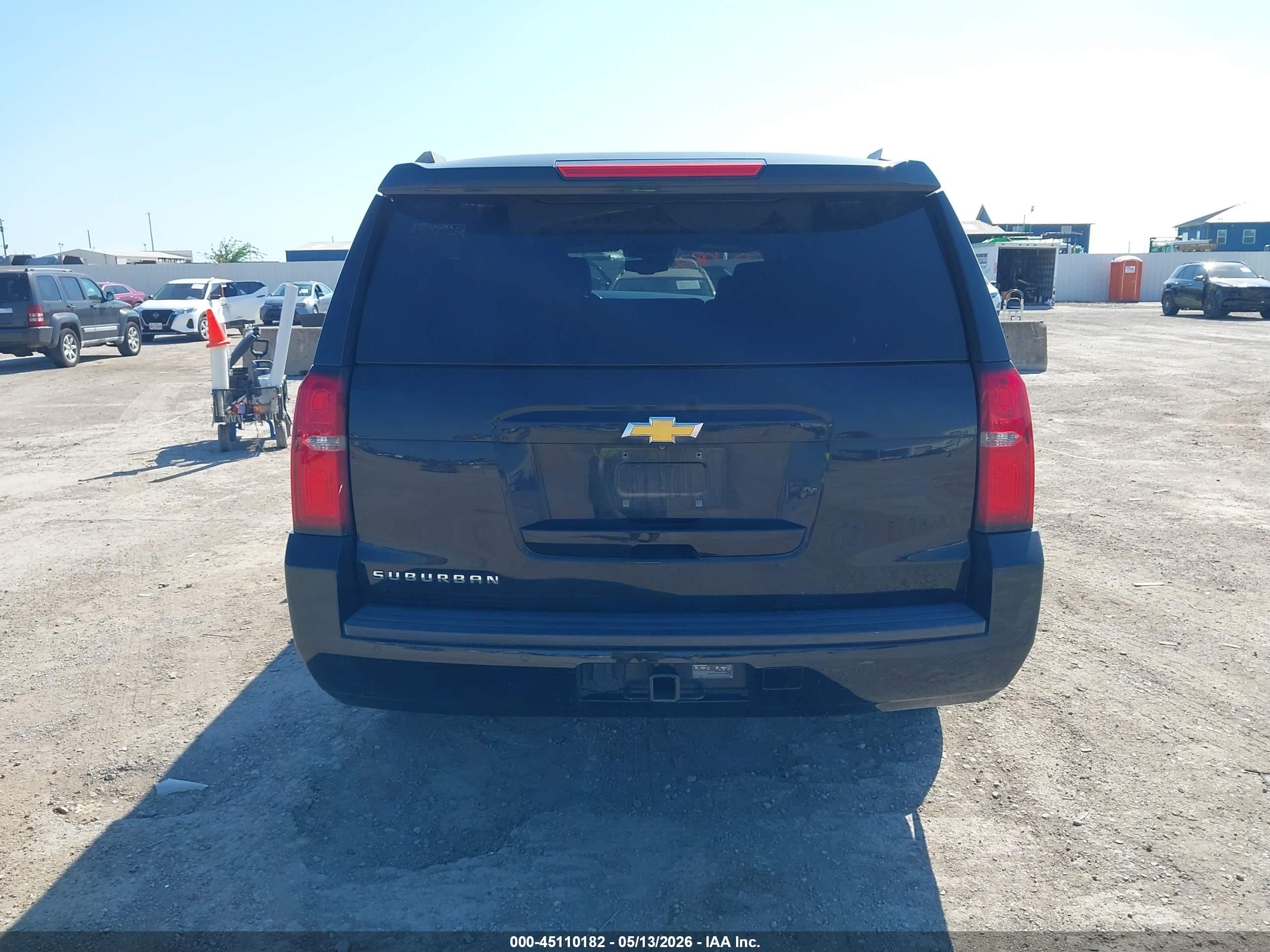 2015 Chevrolet Suburban 1500 Lt Черный vin: 1GNSCJKC5FR297985