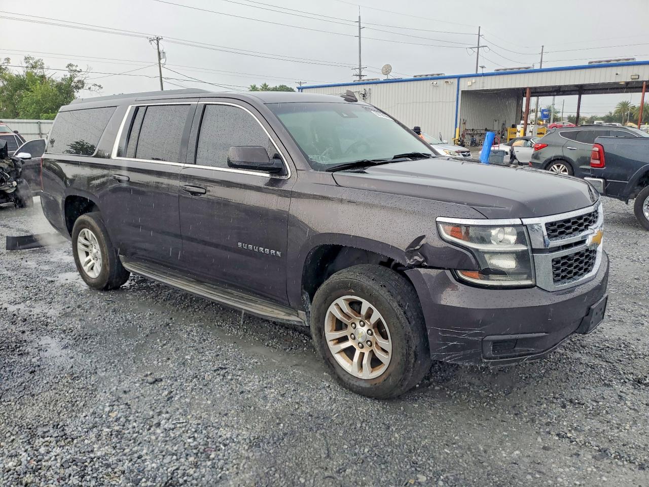 2015 Chevrolet Suburban C1500 Lt Gray vin: 1GNSCJKC5FR581696