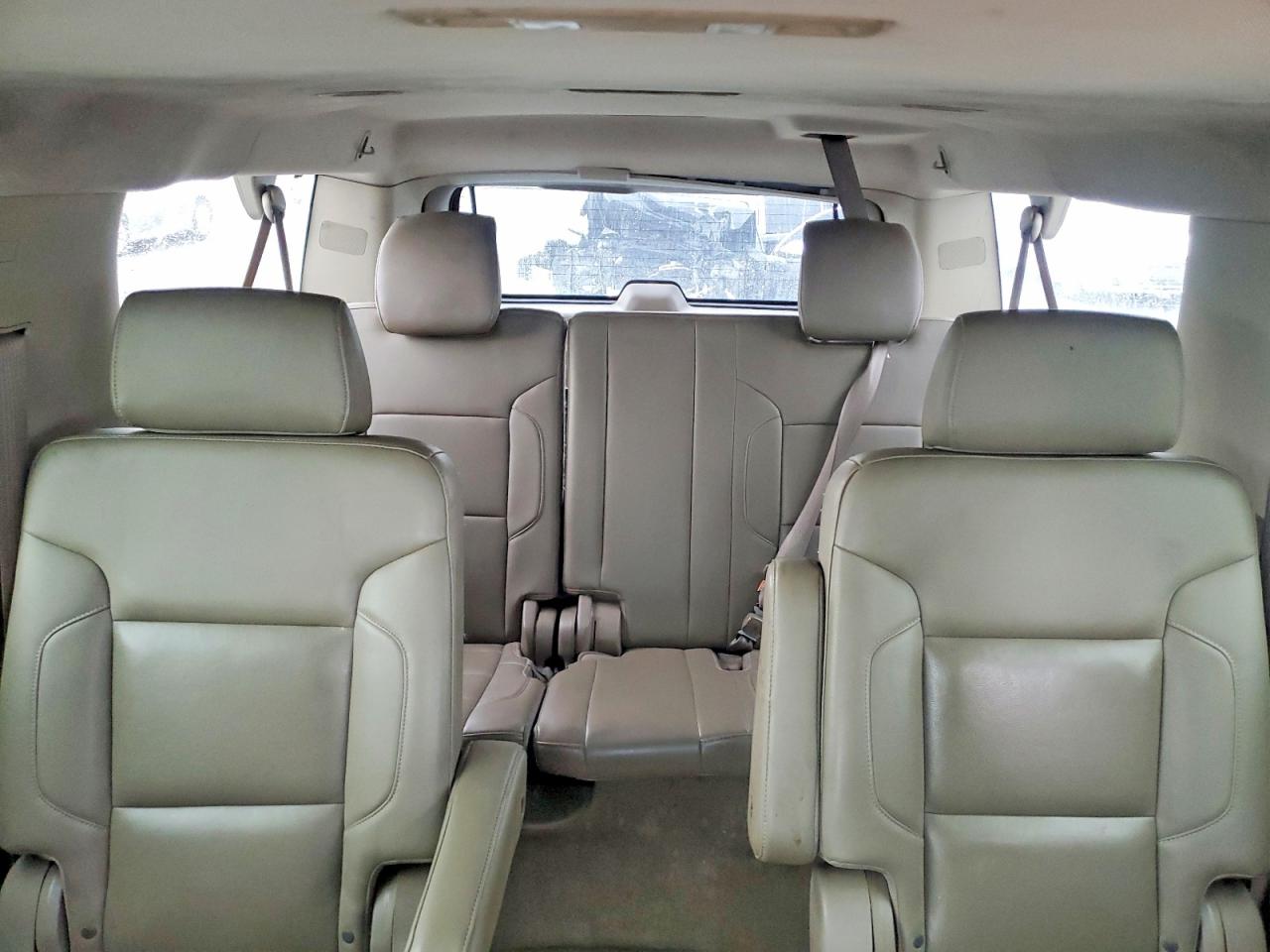2015 Chevrolet Suburban C1500 Lt Gray vin: 1GNSCJKC5FR581696