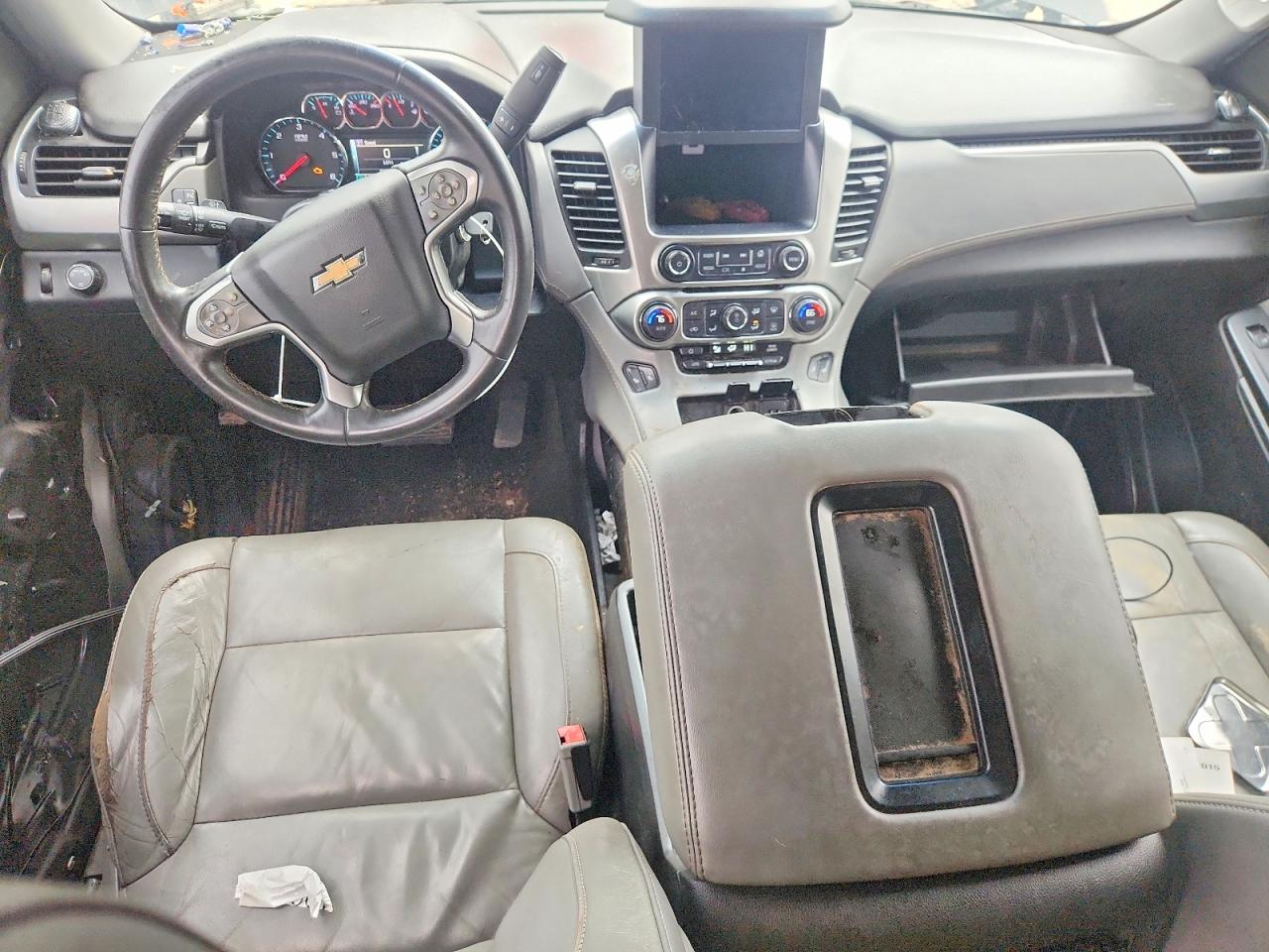 2015 Chevrolet Suburban C1500 Lt Gray vin: 1GNSCJKC5FR589930