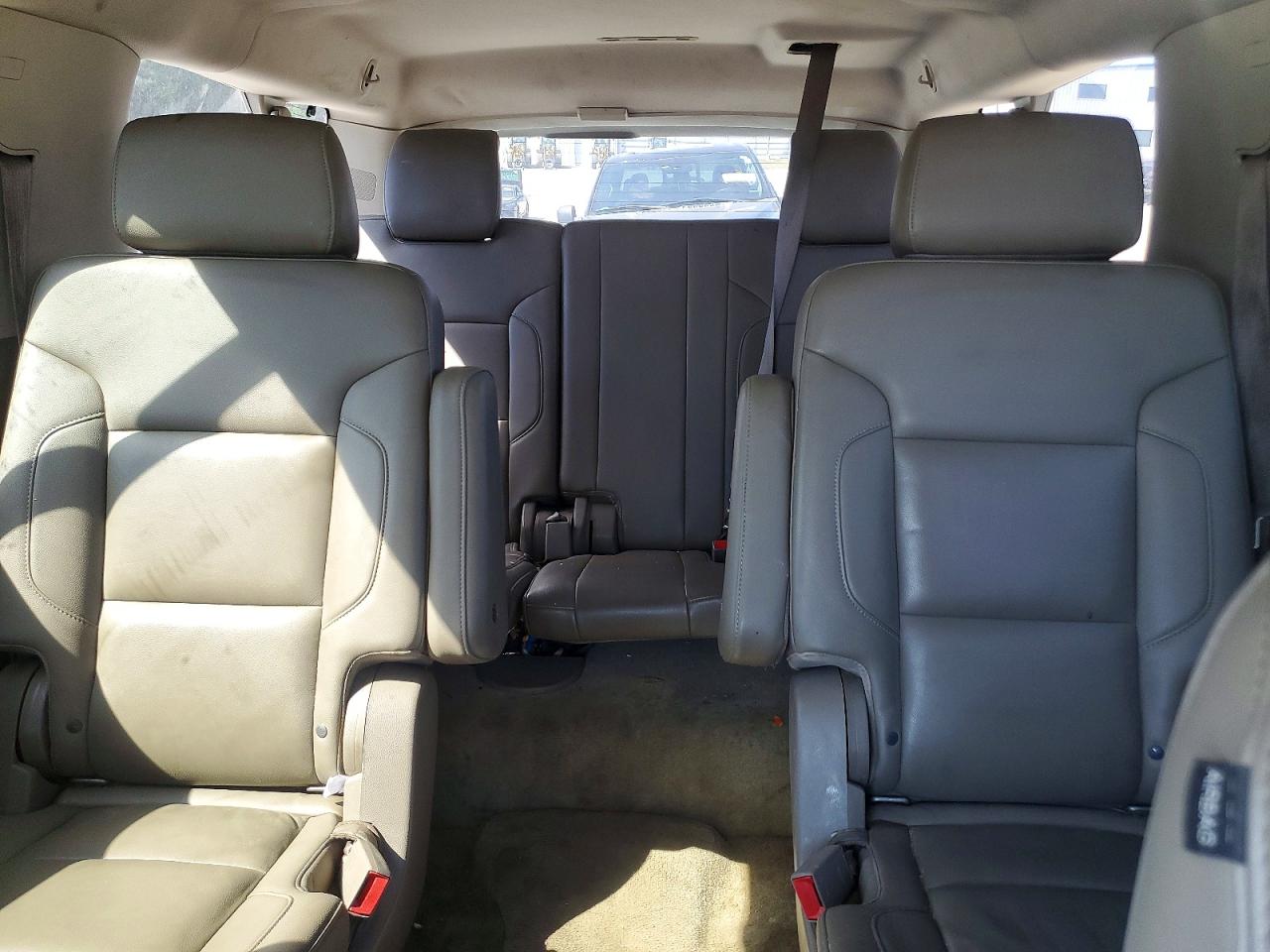 2015 Chevrolet Suburban C1500 Lt Black vin: 1GNSCJKC5FR589958