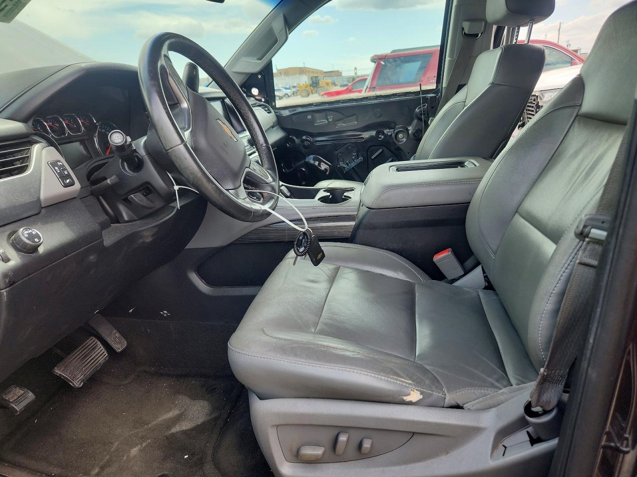 2015 Chevrolet Suburban C1500 Lt Gray vin: 1GNSCJKC5FR593458