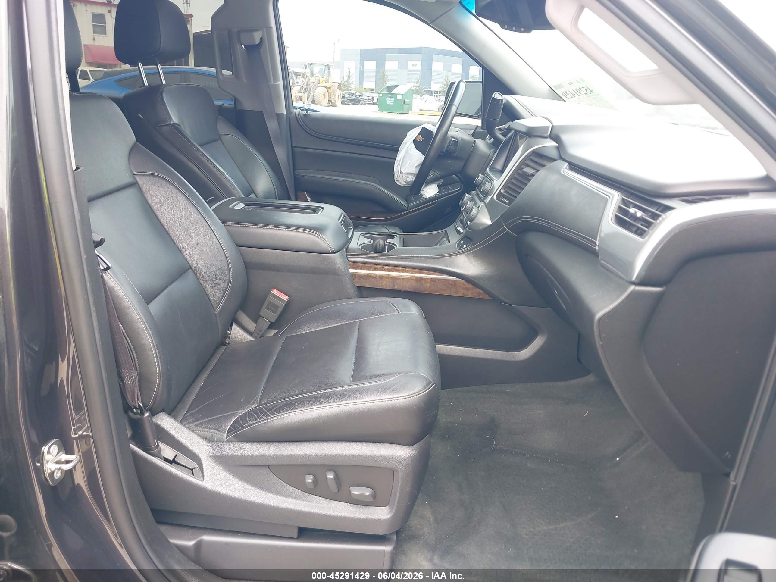 2015 Chevrolet Suburban 1500 Lt Gray vin: 1GNSCJKC6FR143348
