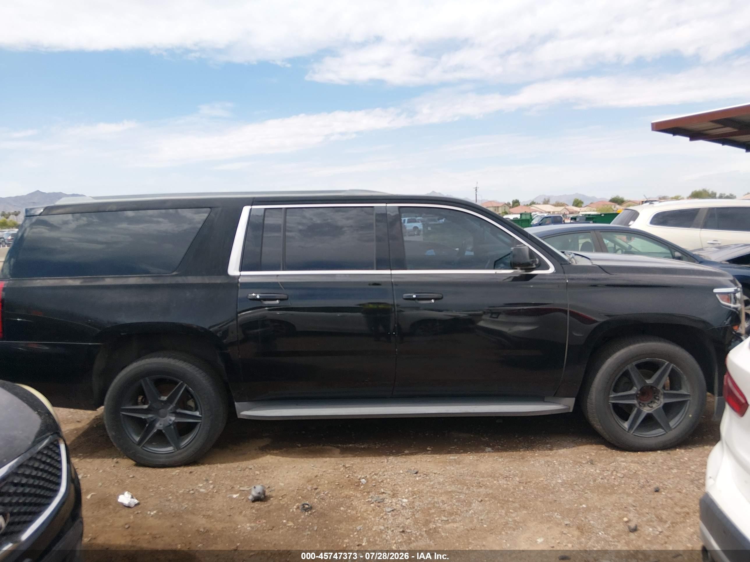 2015 Chevrolet Suburban Lt Black vin: 1GNSCJKC6FR238606