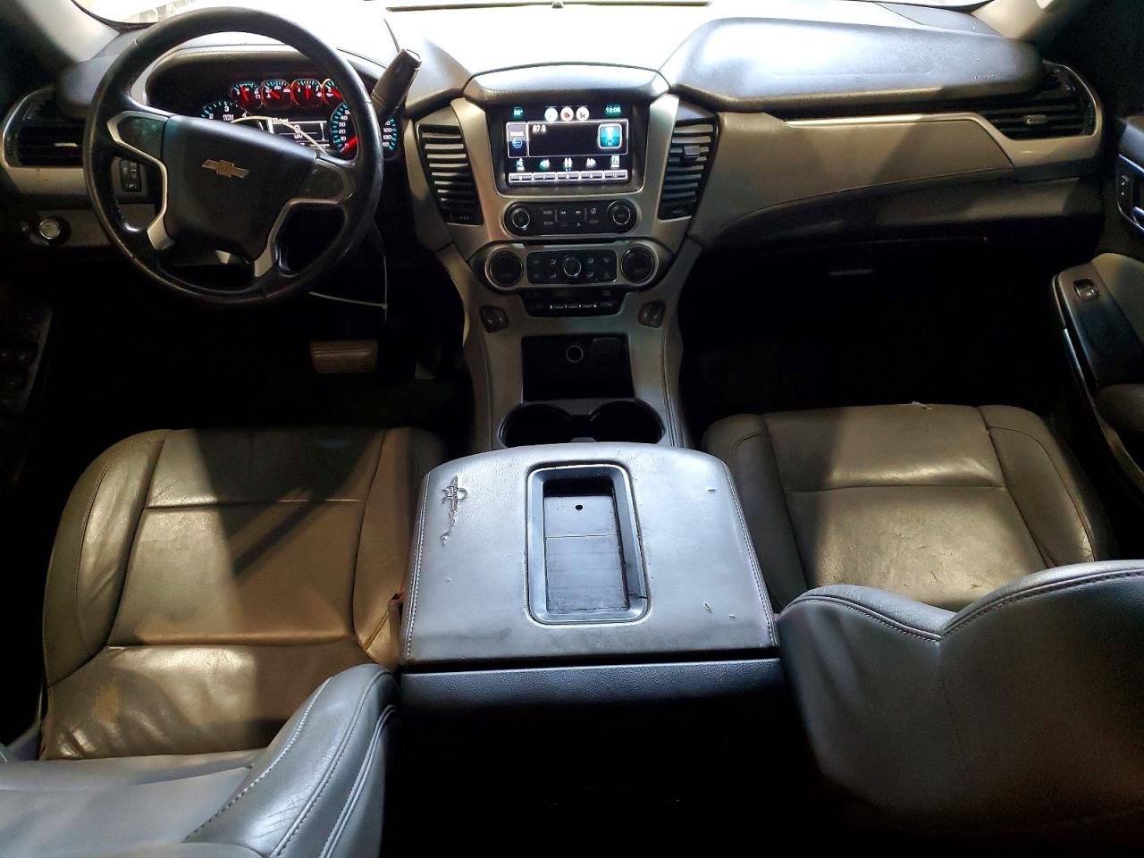 2015 Chevrolet Suburban C1500 Lt White vin: 1GNSCJKC6FR275414