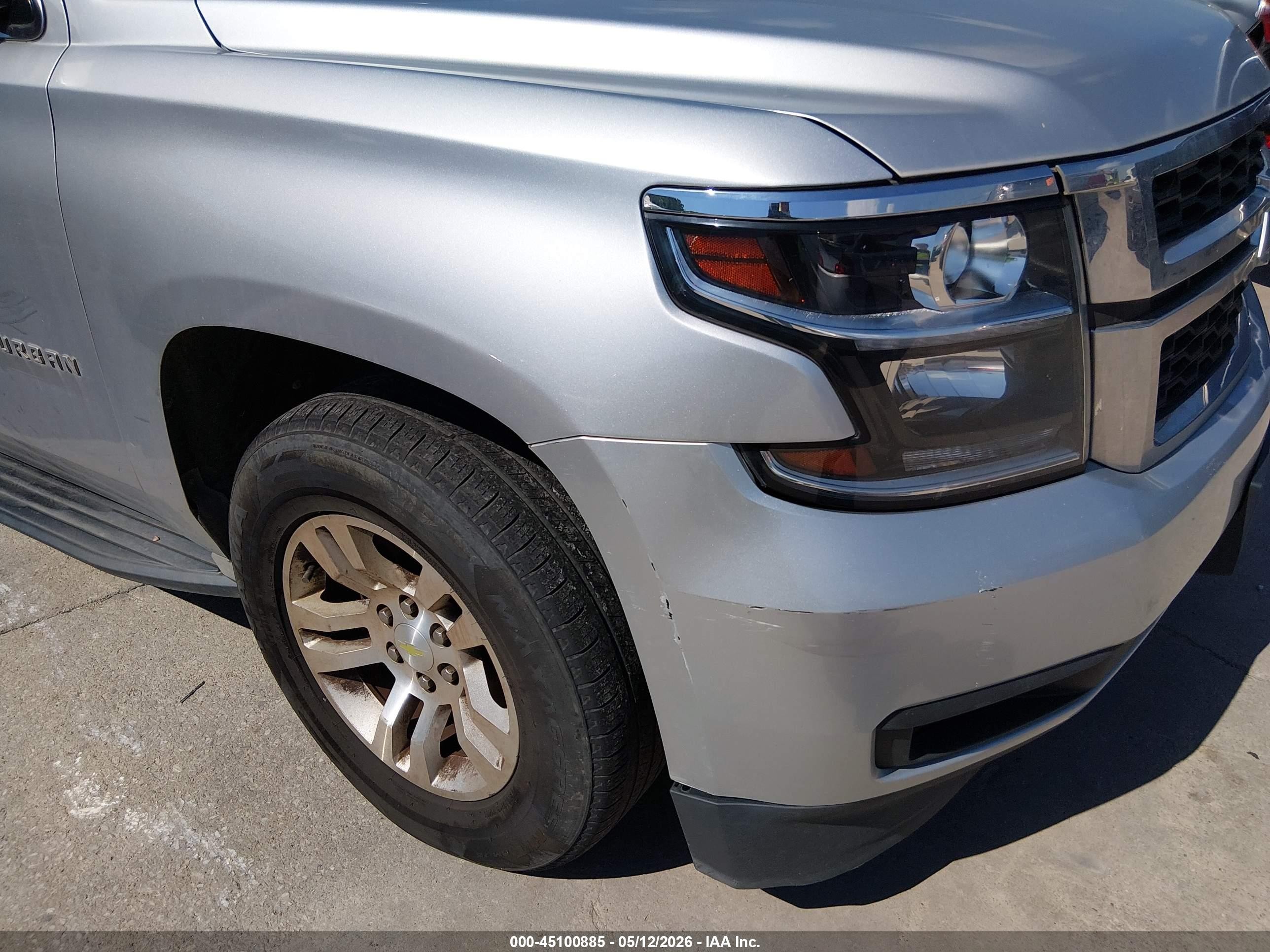 2015 Chevrolet Suburban 1500 Lt Серебряный vin: 1GNSCJKC6FR523287