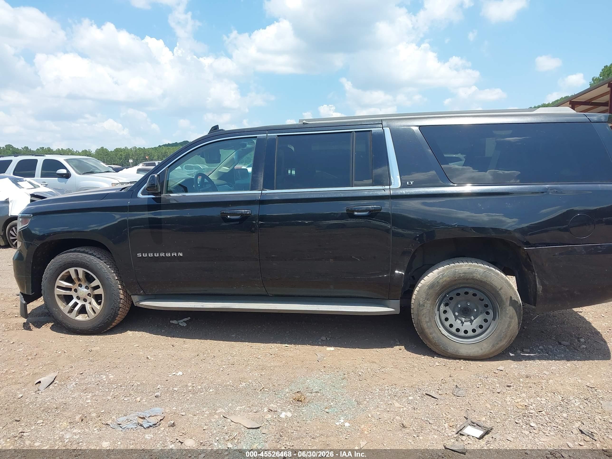 2015 Chevrolet Suburban Lt Black vin: 1GNSCJKC6FR558105
