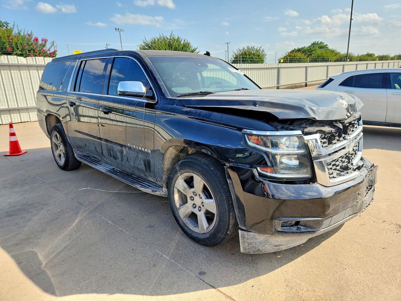 2015 Chevrolet Suburban C1500 Lt Black vin: 1GNSCJKC9FR160340