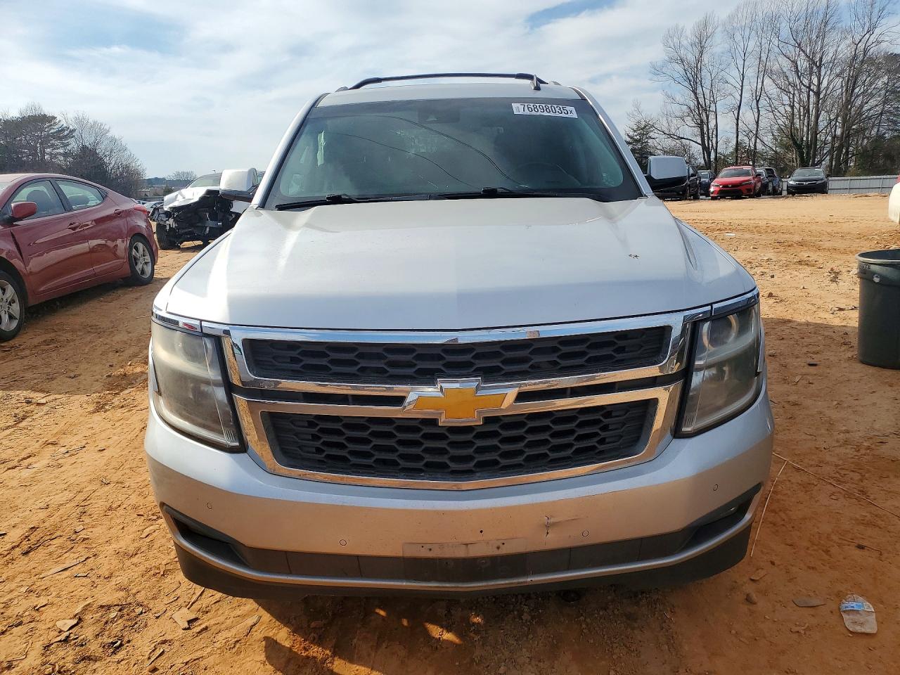 2015 Chevrolet Suburban C1500 Lt Серебряный vin: 1GNSCJKC9FR286780