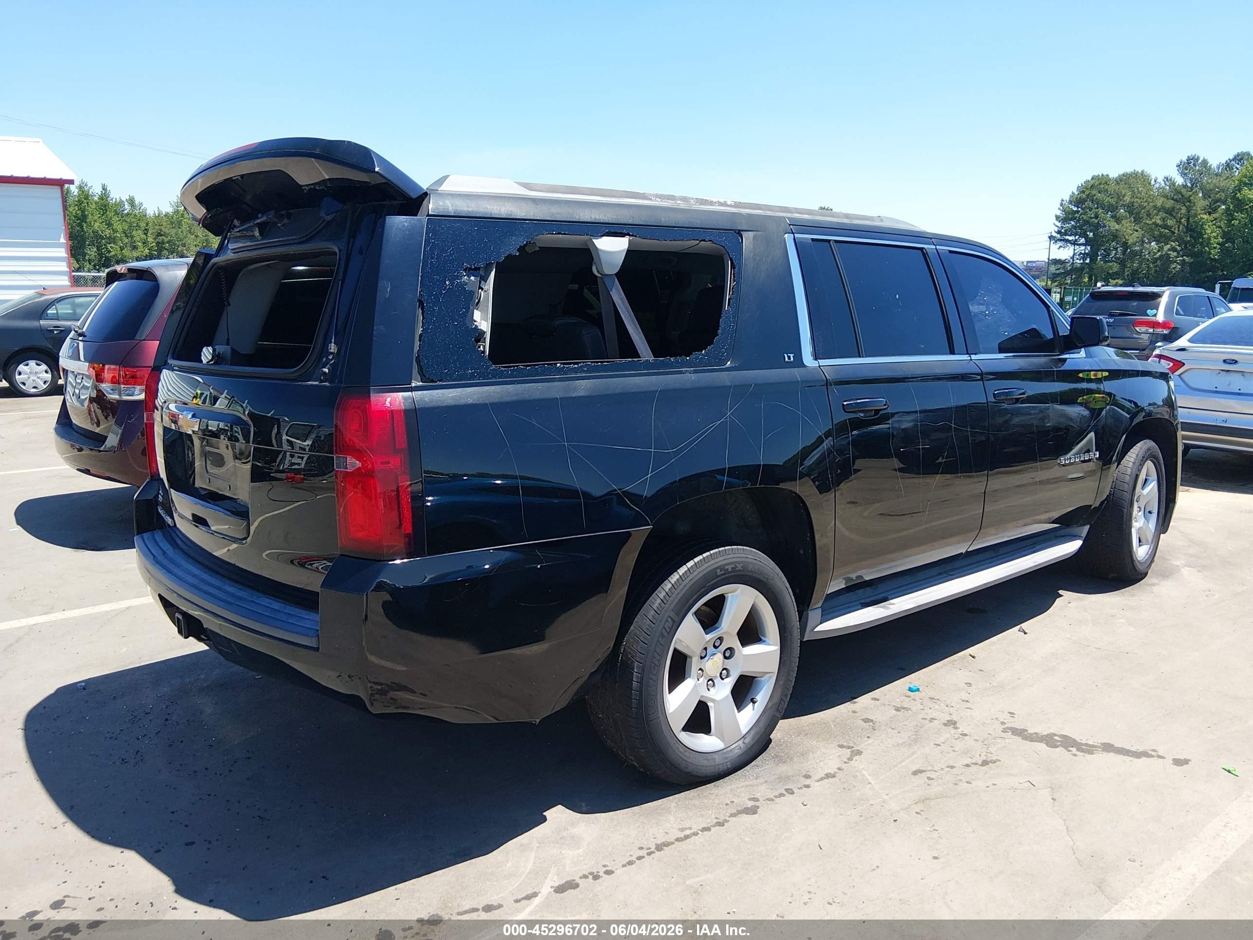 2015 Chevrolet Suburban 1500 Lt Black vin: 1GNSCJKC9FR553982