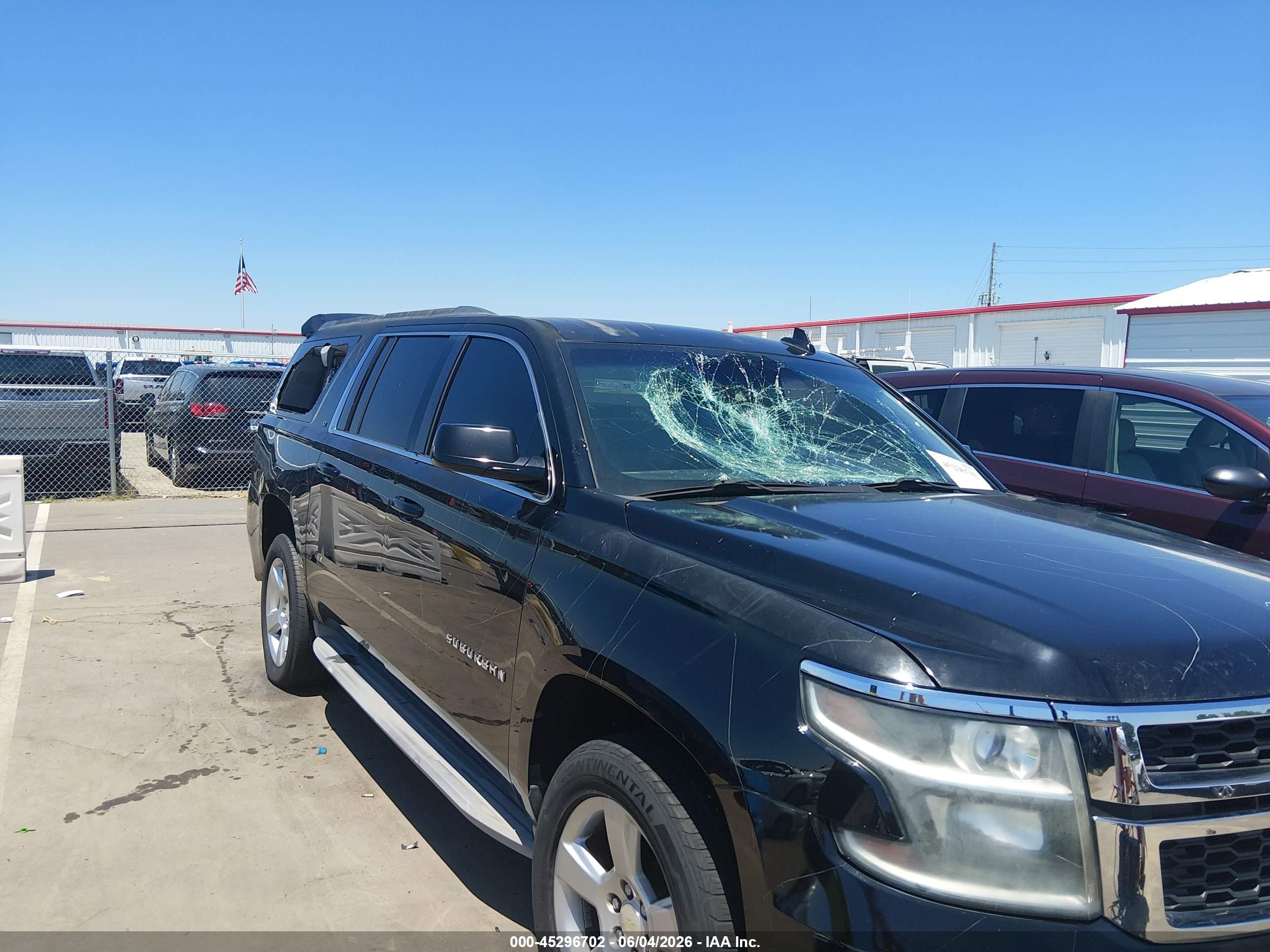 2015 Chevrolet Suburban 1500 Lt Black vin: 1GNSCJKC9FR553982