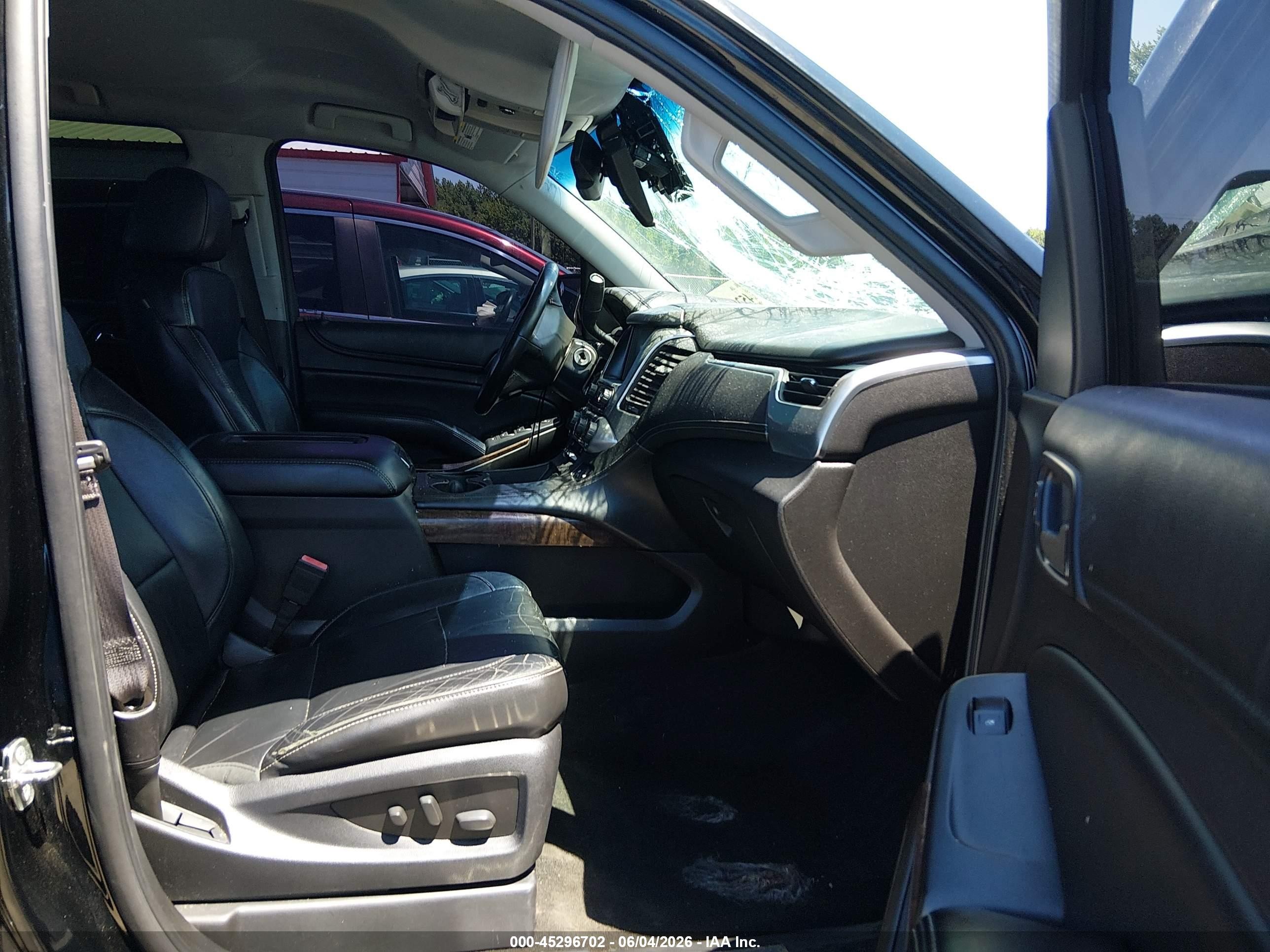 2015 Chevrolet Suburban 1500 Lt Black vin: 1GNSCJKC9FR553982