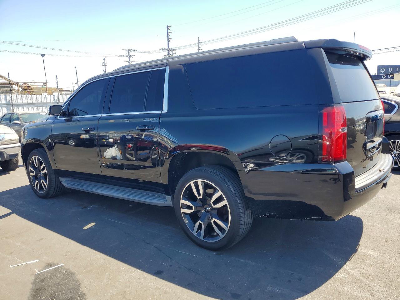 2015 Chevrolet Suburban C1500 Lt Black vin: 1GNSCJKC9FR721085