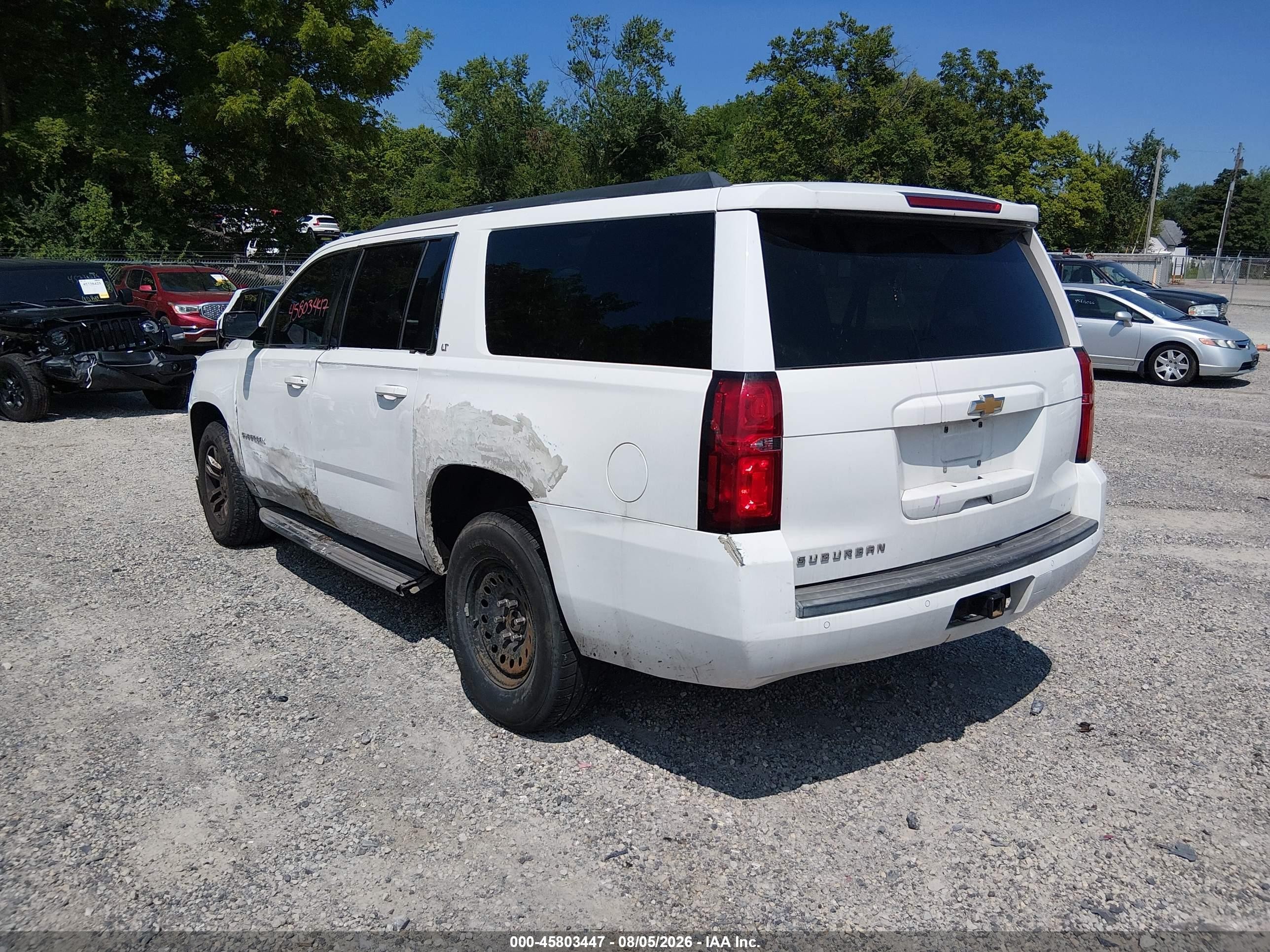 2015 Chevrolet Suburban Lt White vin: 1GNSCJKCXFR264304