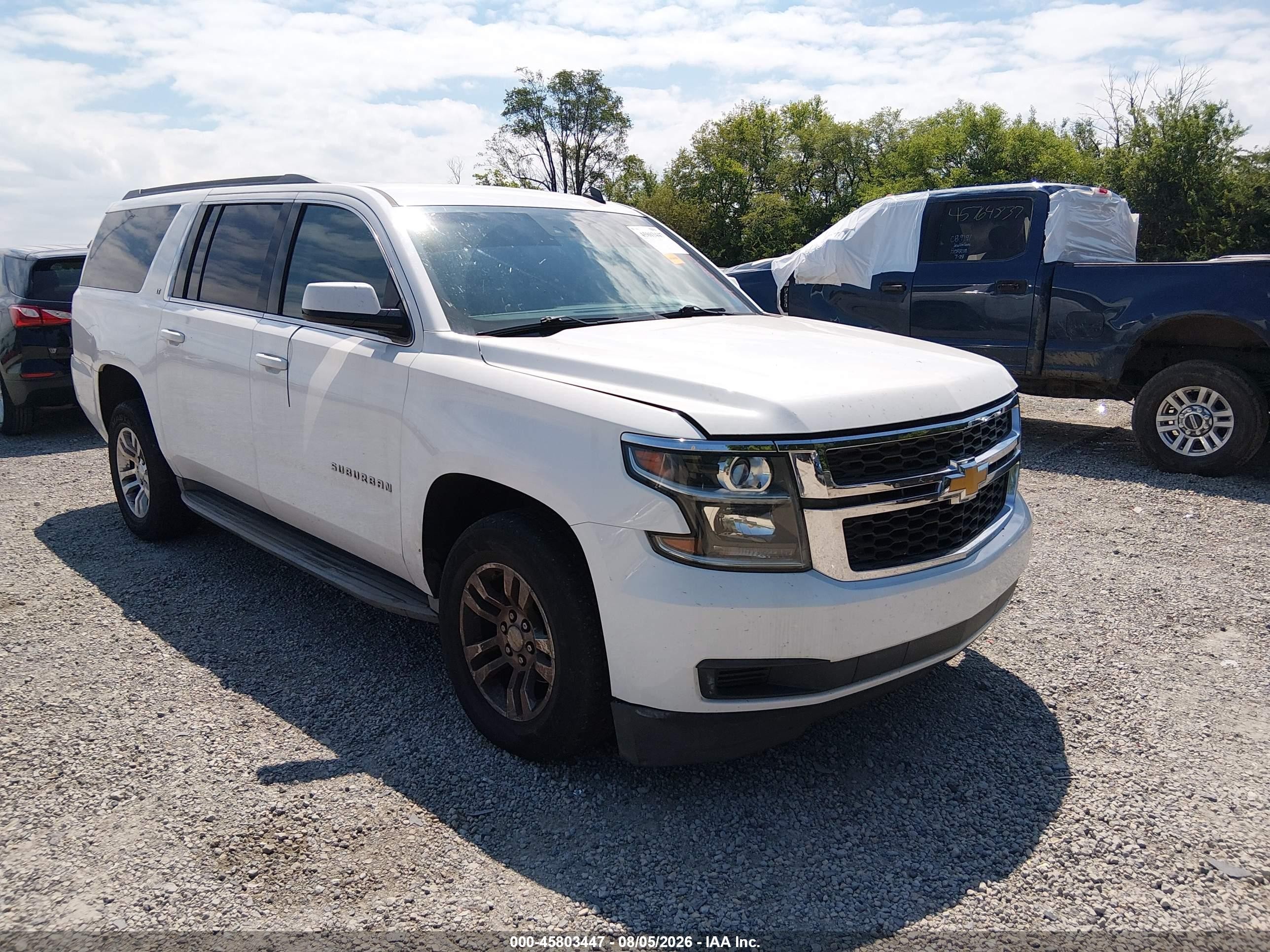 2015 Chevrolet Suburban Lt White vin: 1GNSCJKCXFR264304