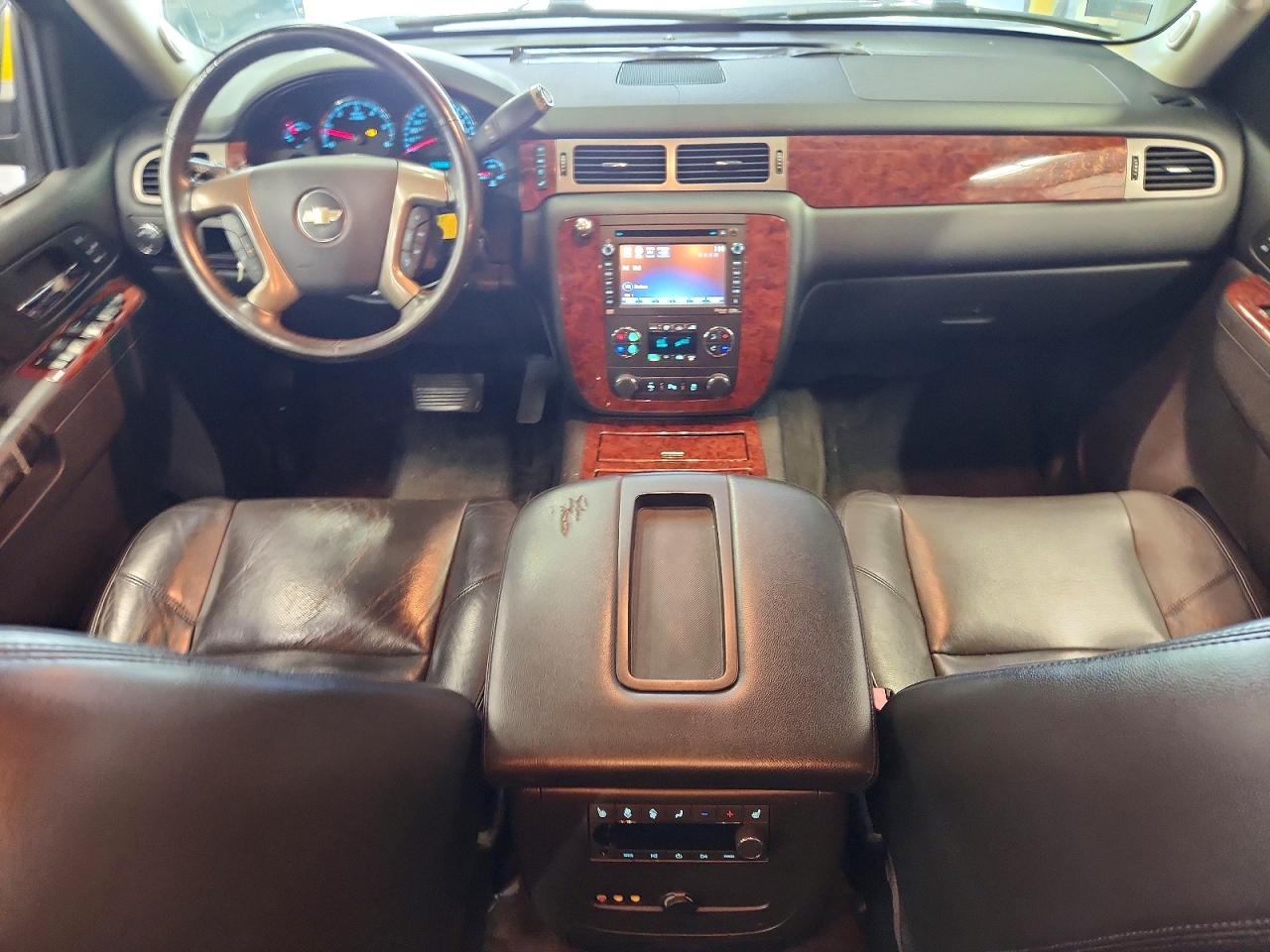 2014 Chevrolet Suburban C1500 Ltz Black vin: 1GNSCKE01ER106780