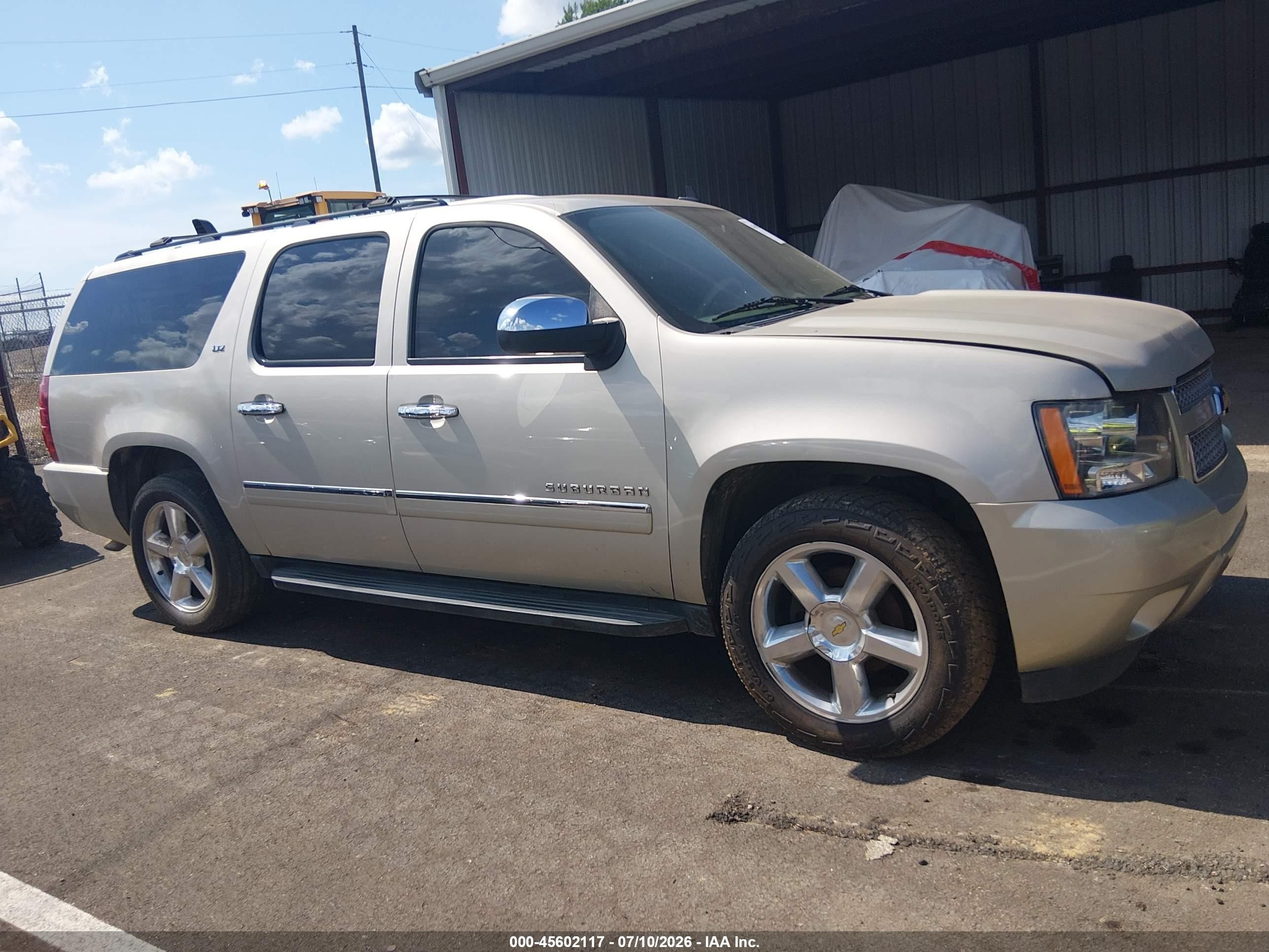 2013 Chevrolet Suburban Ltz Beige vin: 1GNSCKE03DR139908
