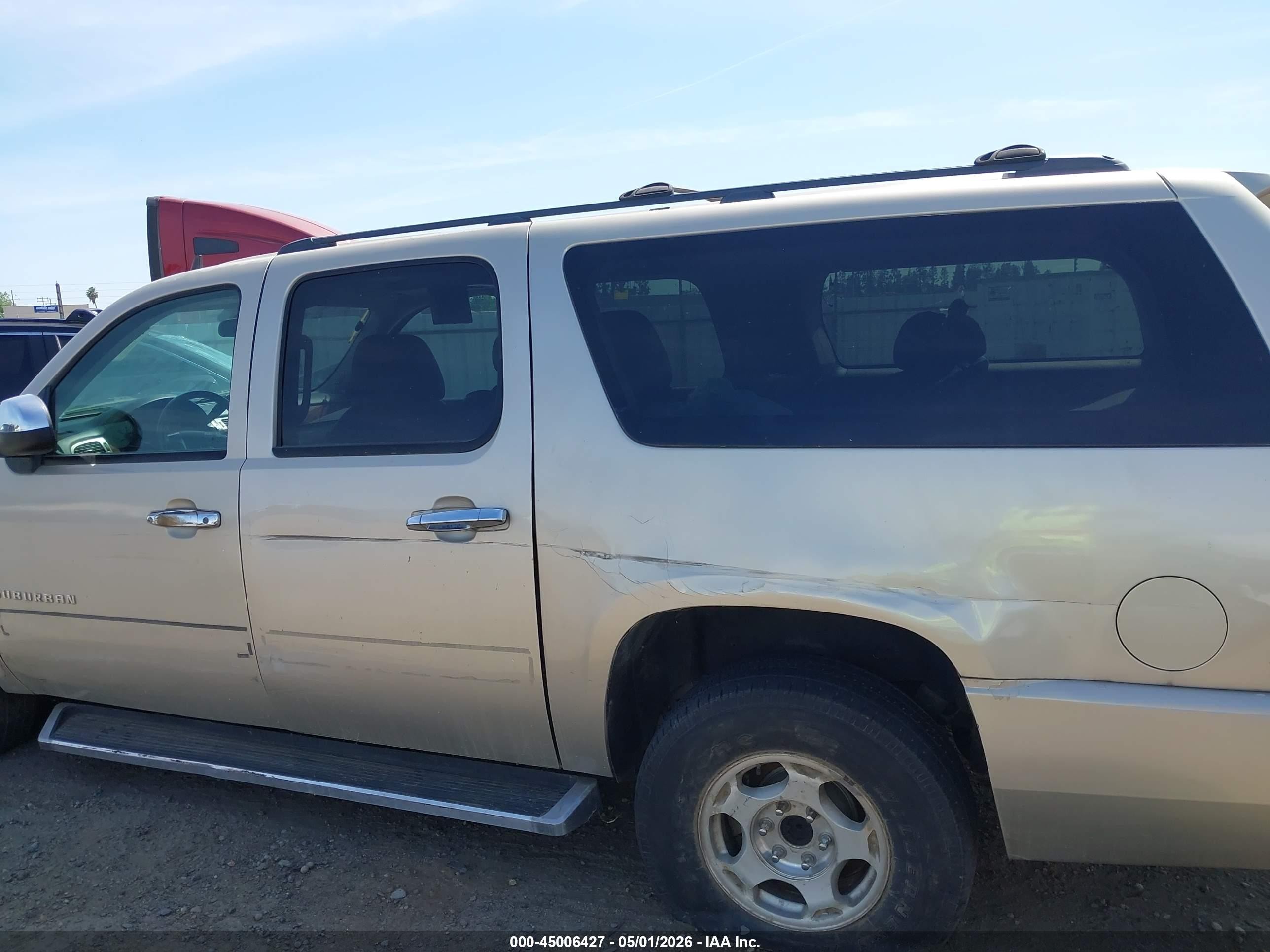 2014 Chevrolet Suburban 1500 Ltz Champagne vin: 1GNSCKE03ER109731