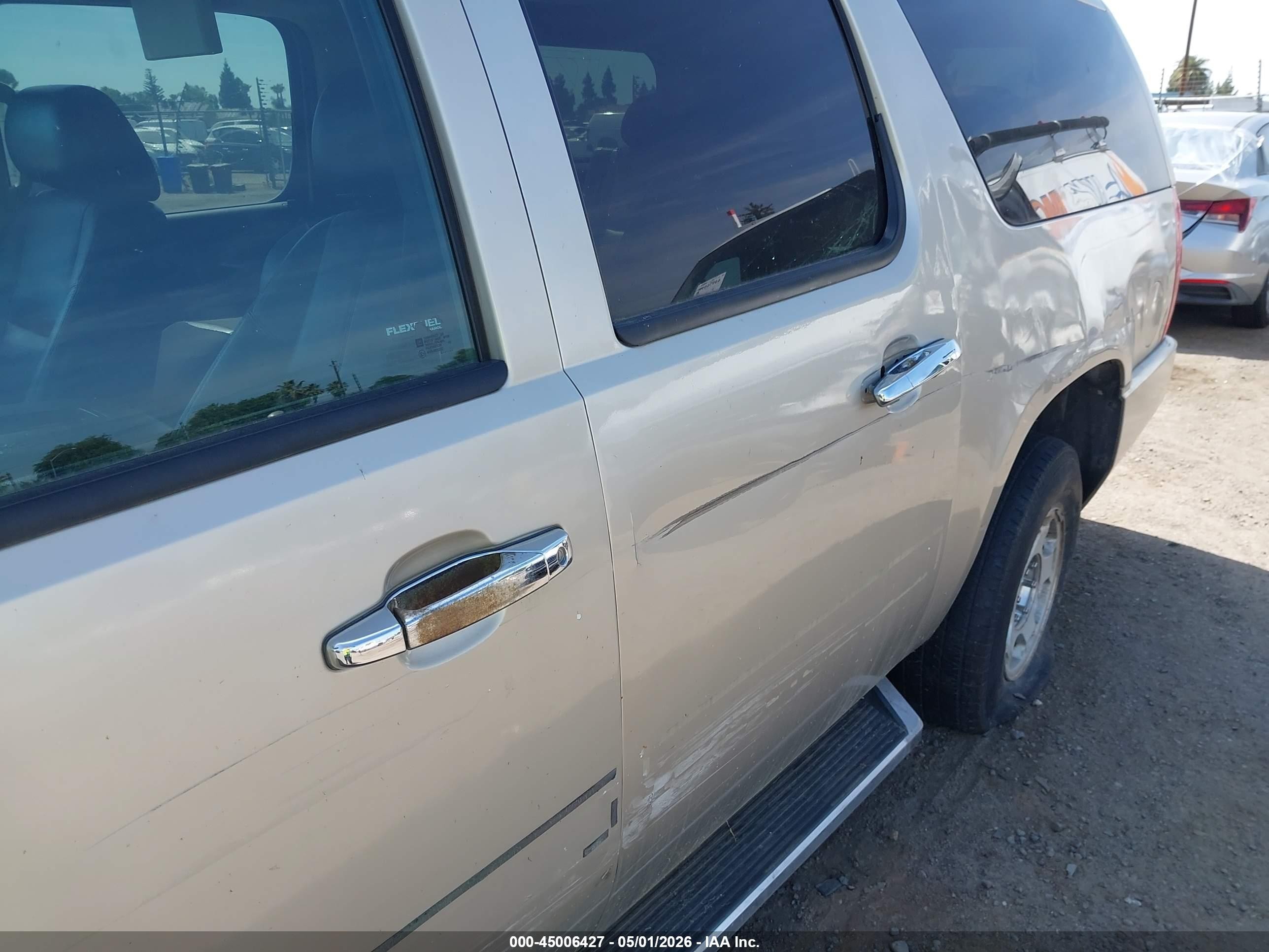 2014 Chevrolet Suburban 1500 Ltz Champagne vin: 1GNSCKE03ER109731