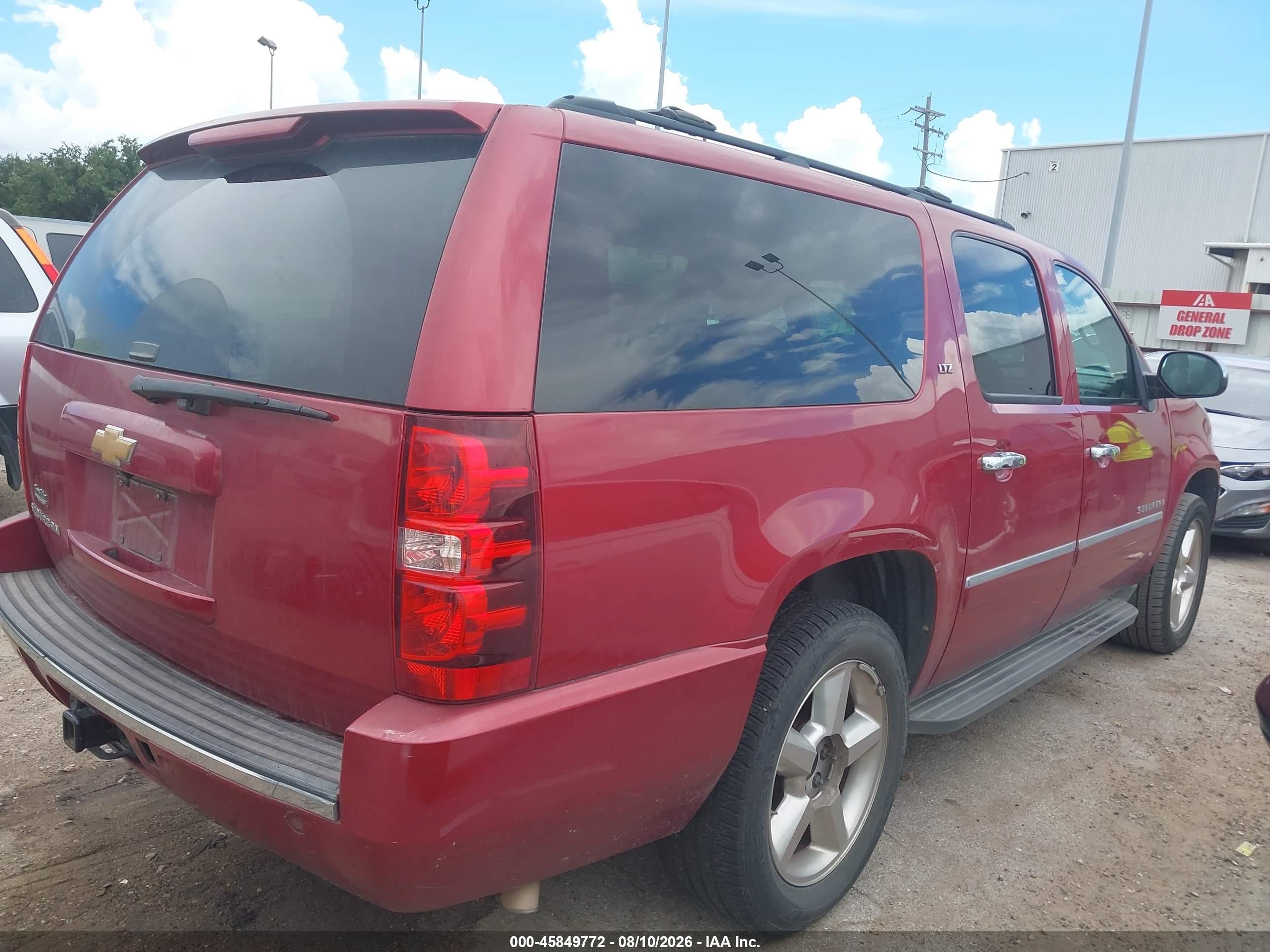 2014 Chevrolet Suburban Ltz Red vin: 1GNSCKE03ER172635