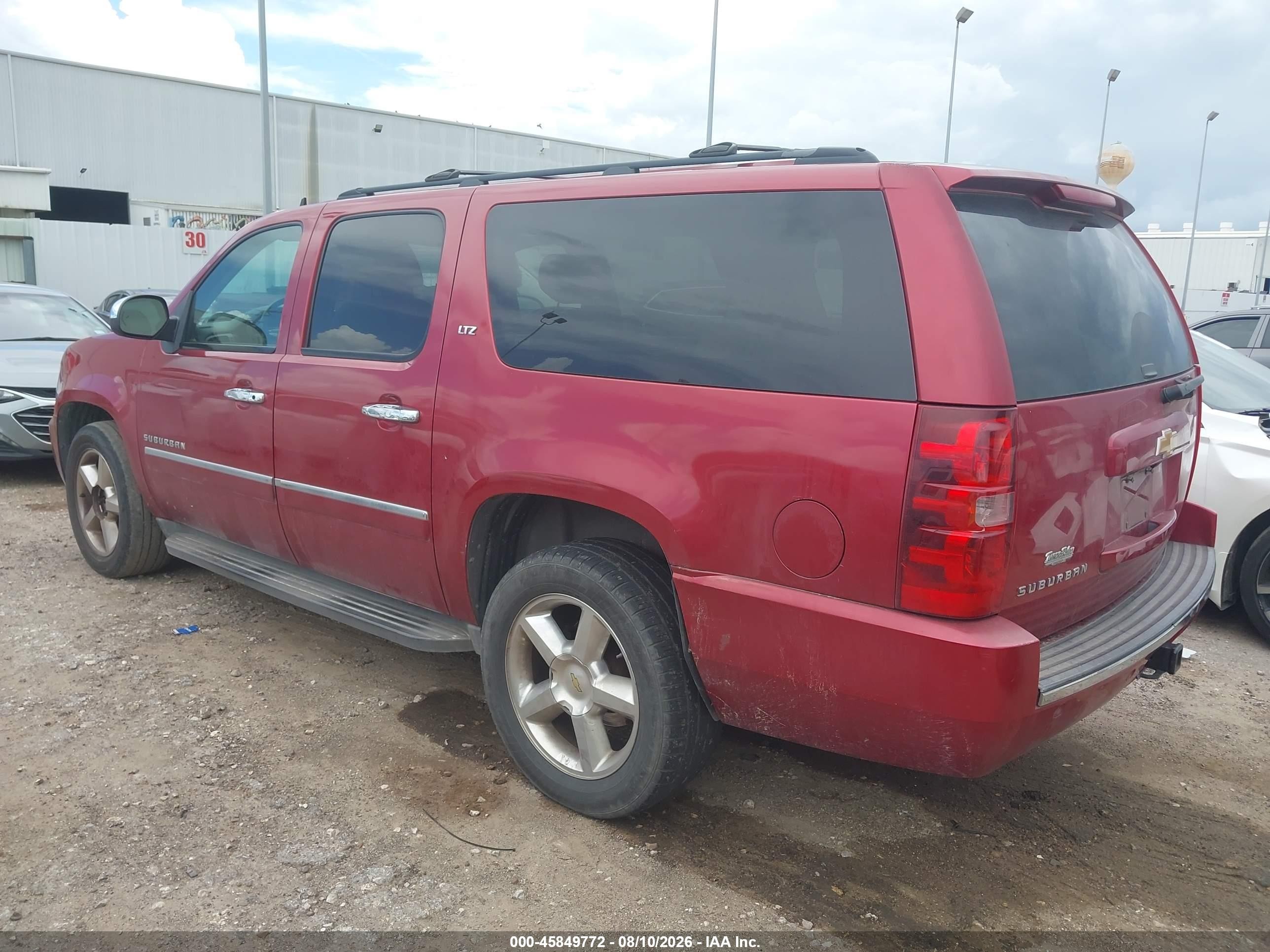 2014 Chevrolet Suburban Ltz Red vin: 1GNSCKE03ER172635