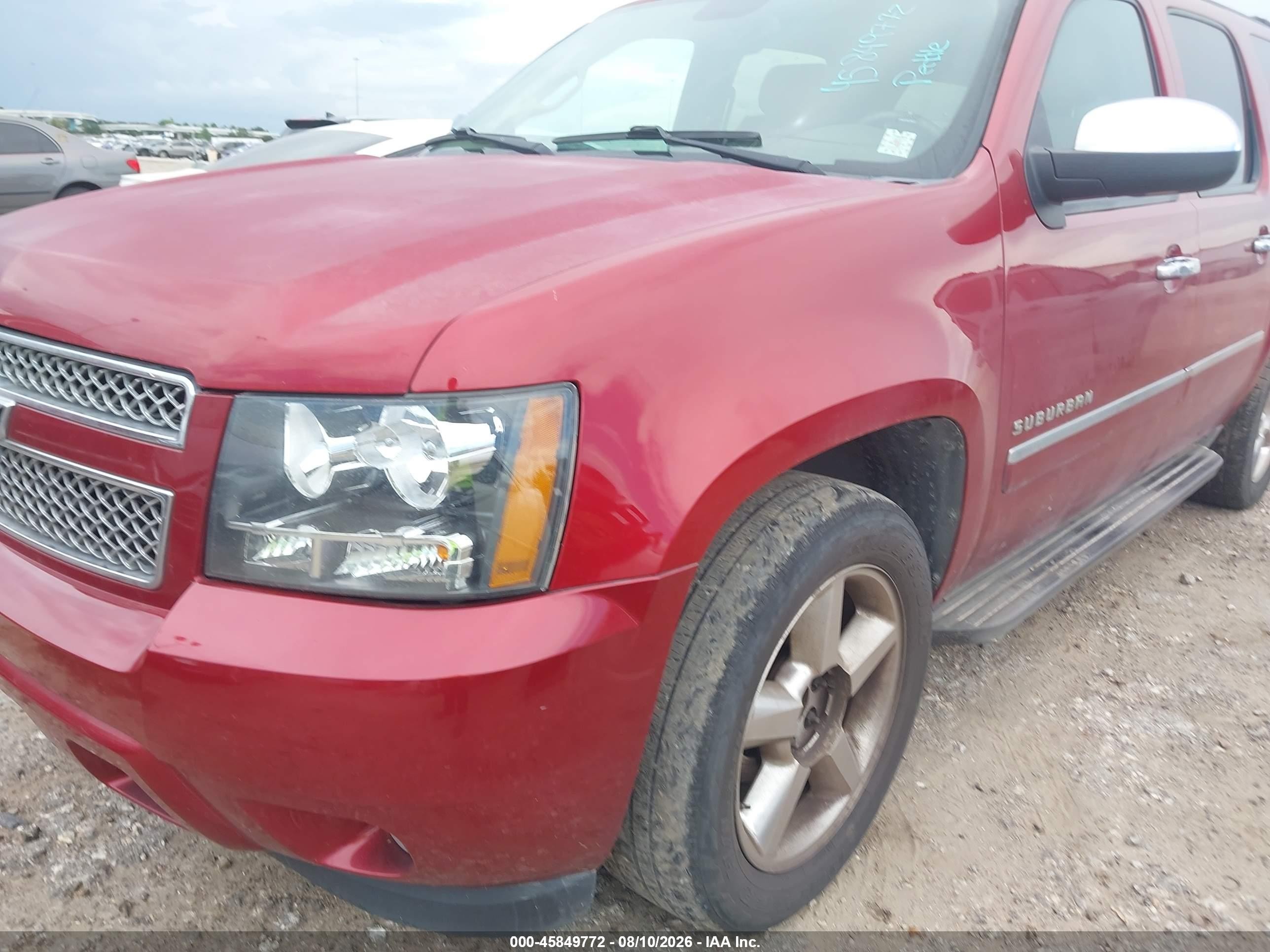 2014 Chevrolet Suburban Ltz Red vin: 1GNSCKE03ER172635