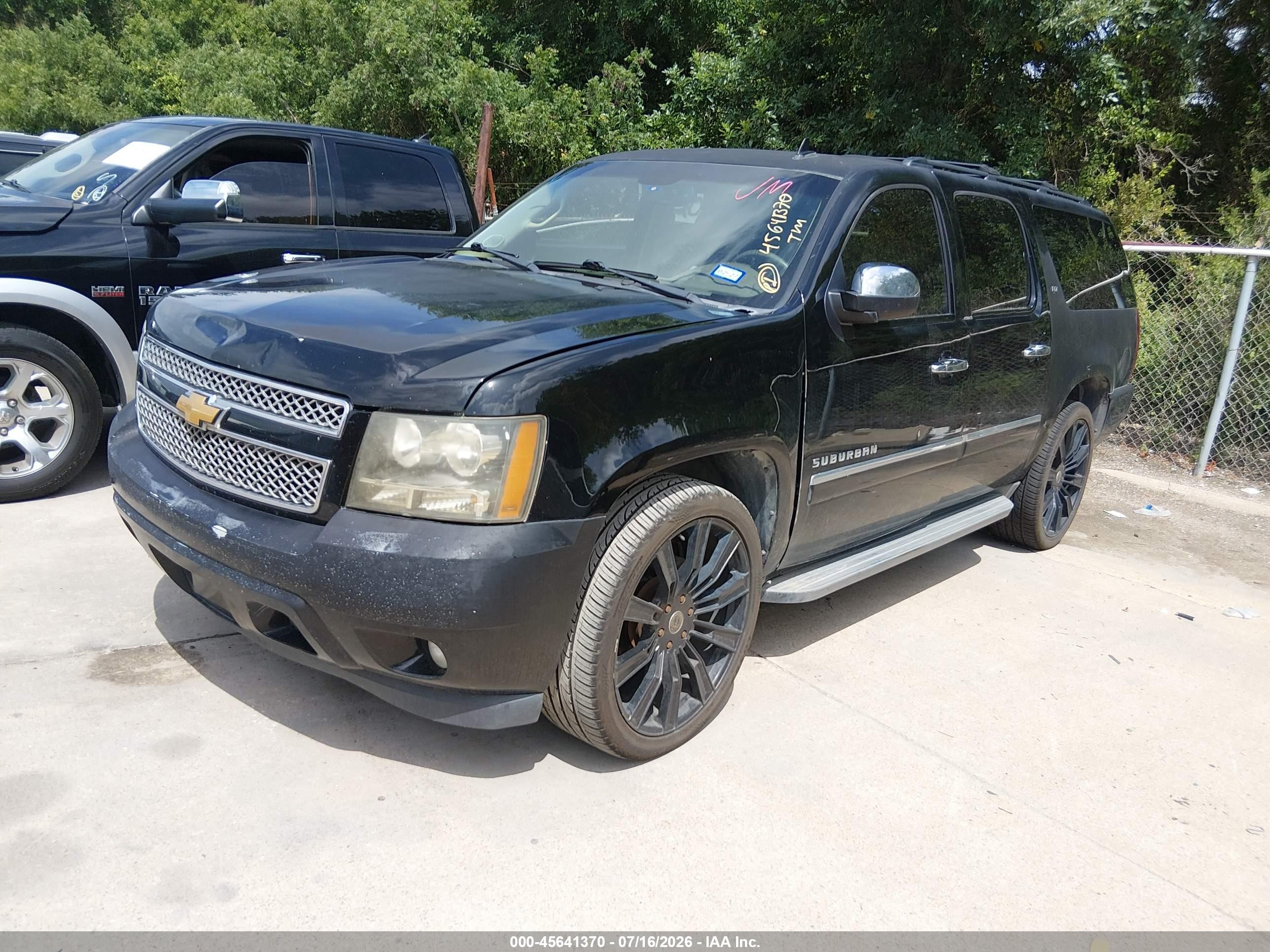 2013 Chevrolet Suburban Ltz Black vin: 1GNSCKE06DR169906