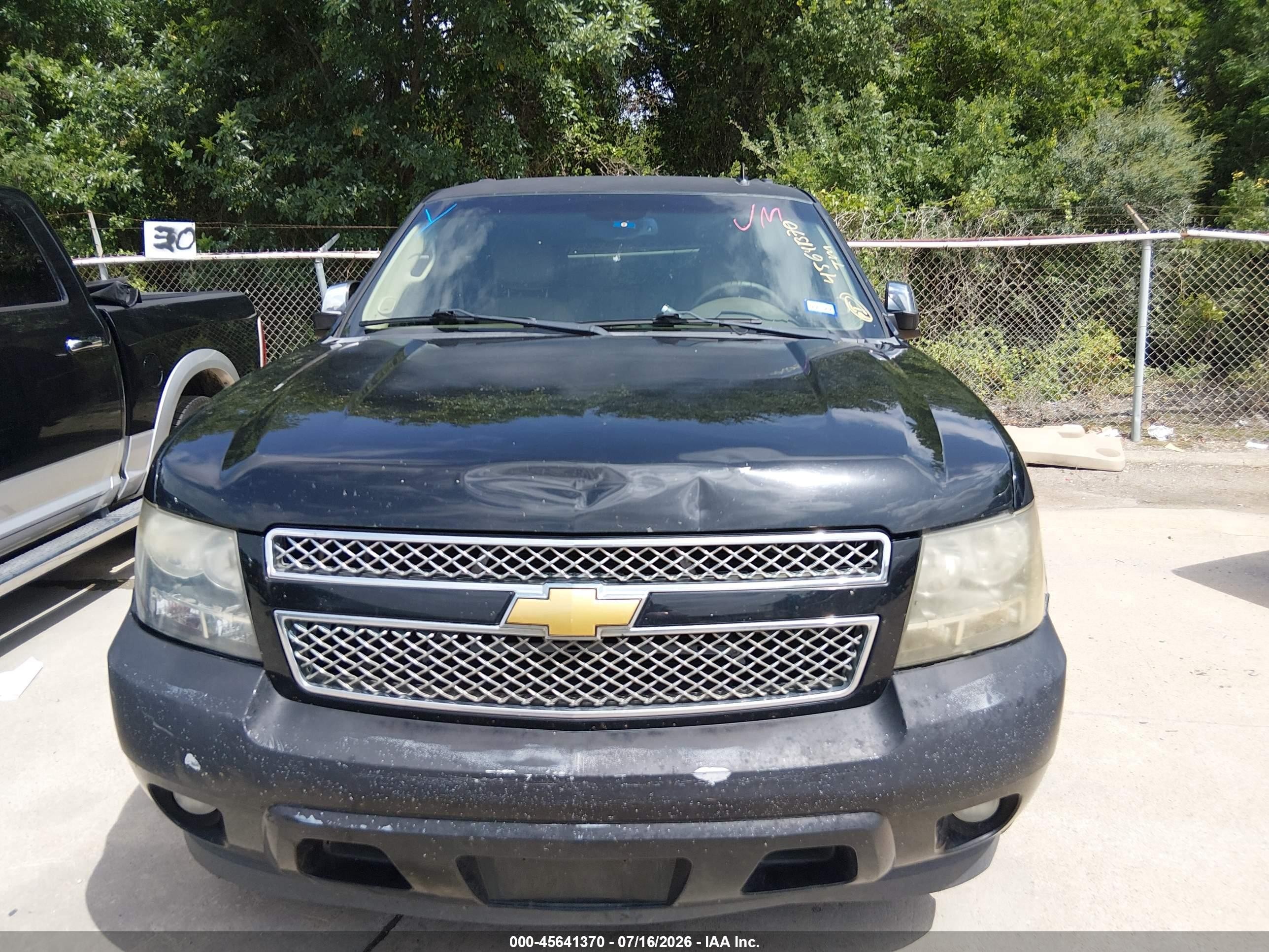 2013 Chevrolet Suburban Ltz Black vin: 1GNSCKE06DR169906